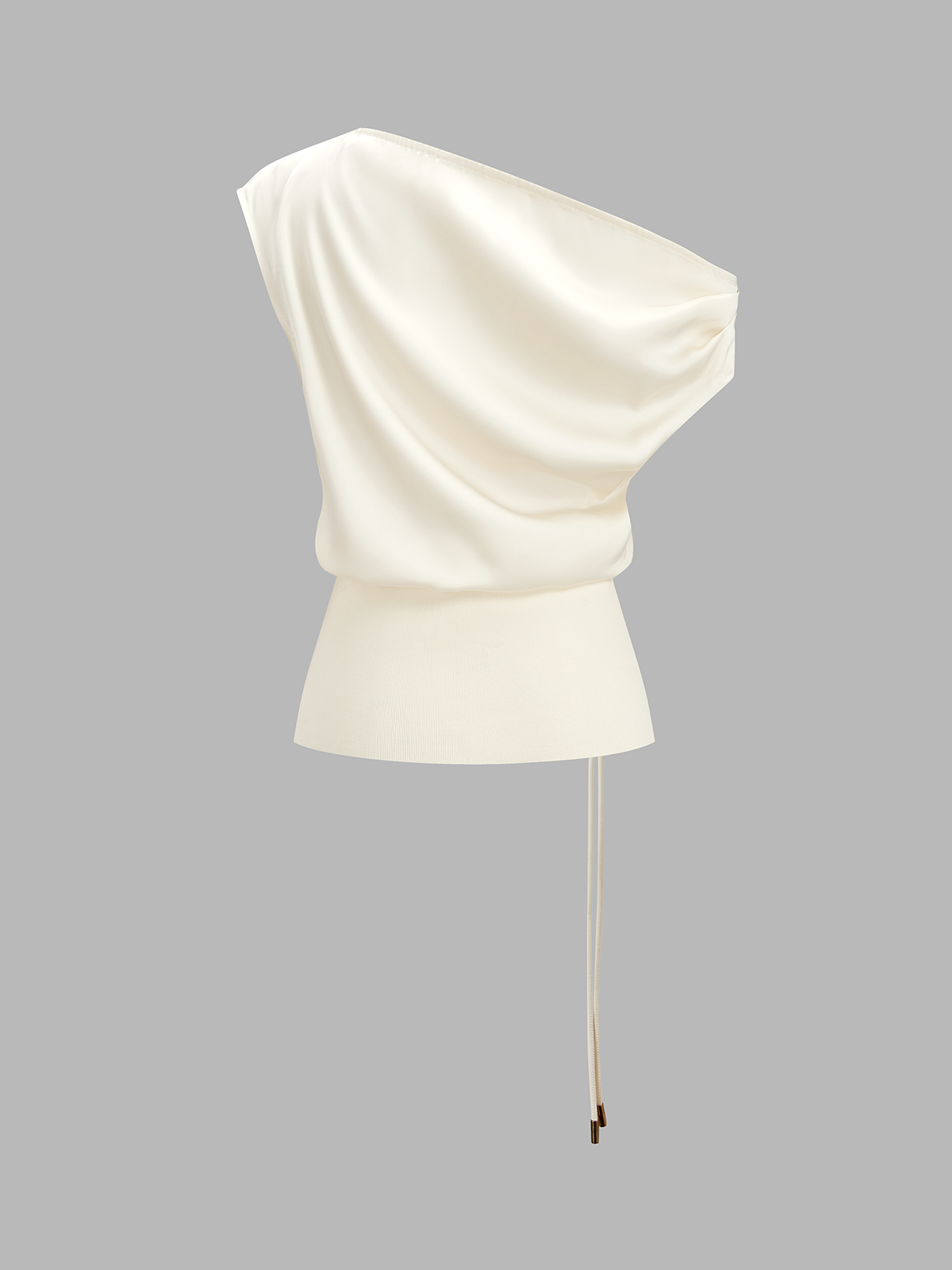 Haut en satin asymétrique ceinturé