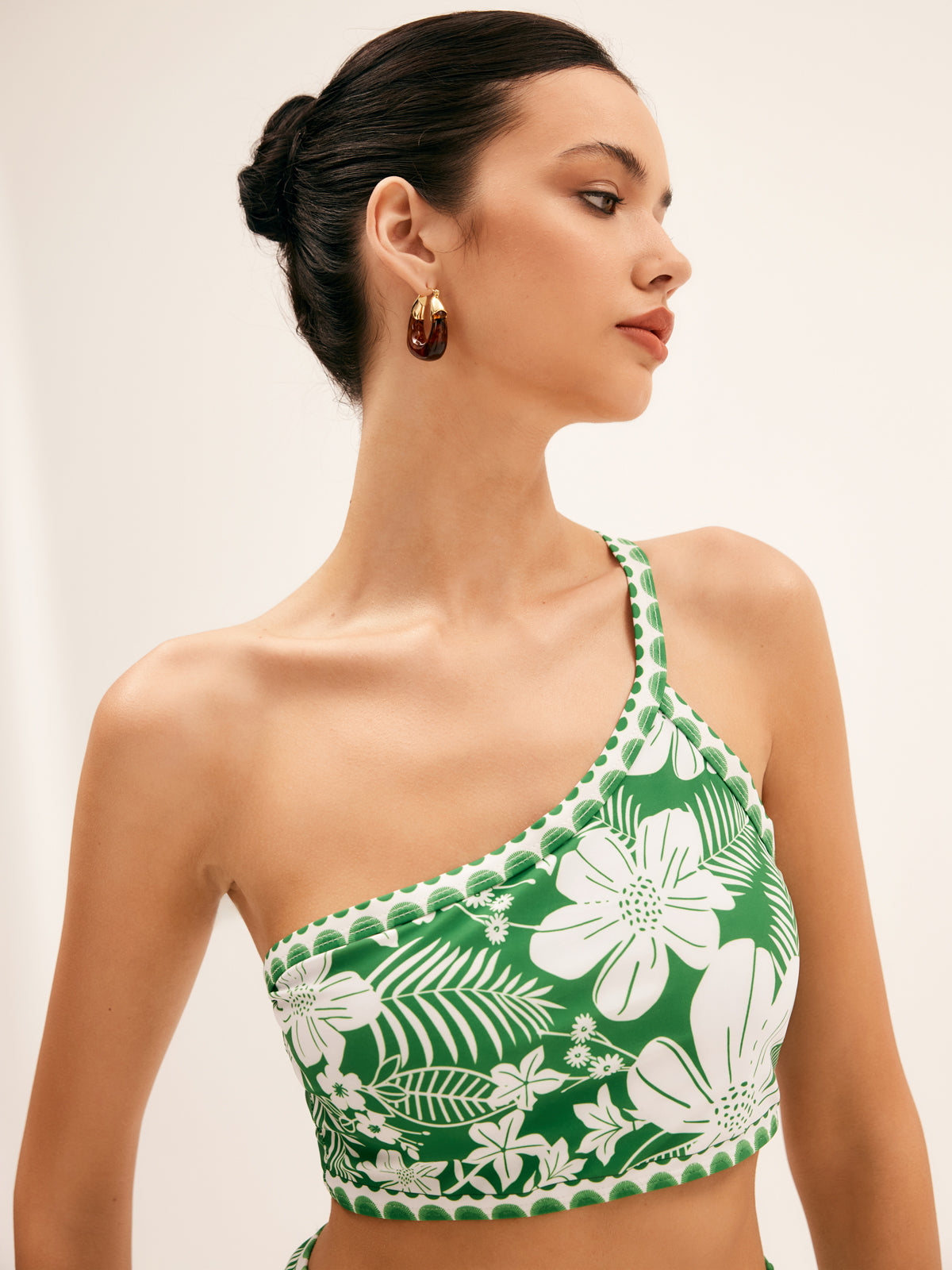 Ein-Schulter-Bikini-Set mit Blumenmuster 