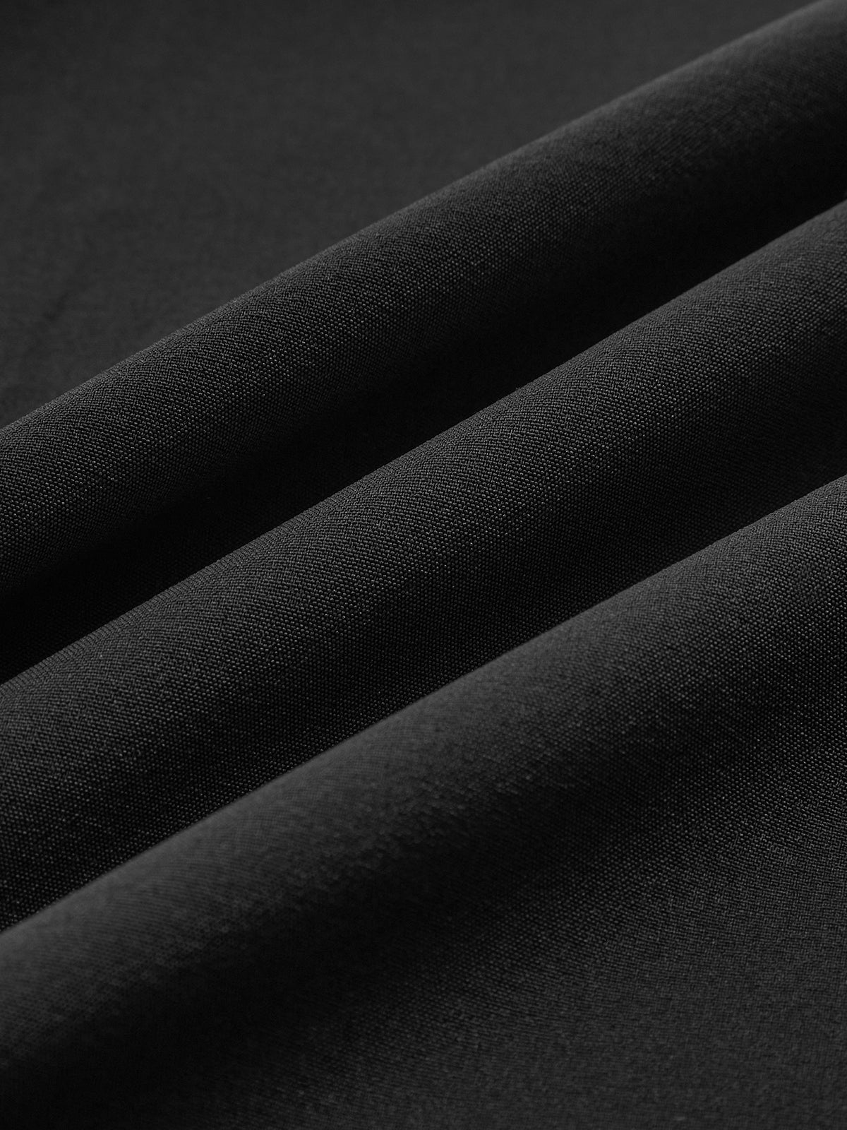 Robe midi élégante sans manches à col carré 