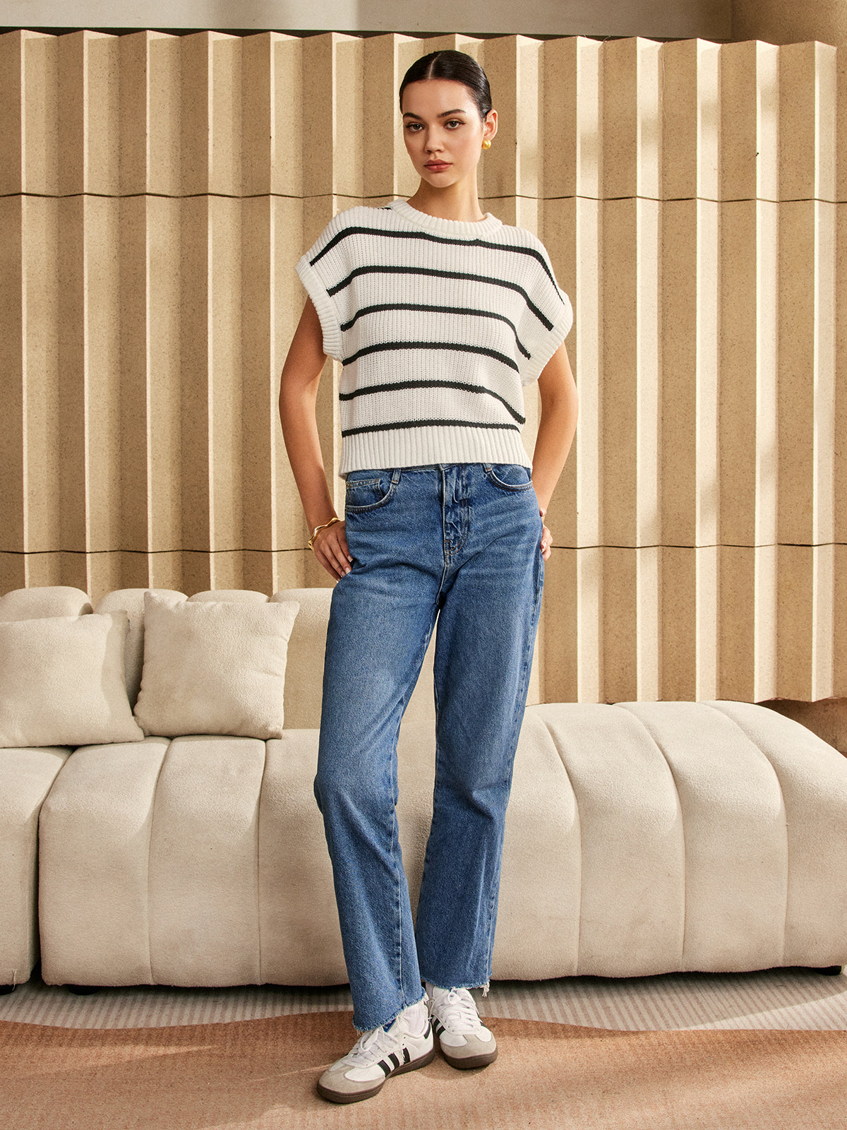 Oversize-Streifenpullover mit kurzen Ärmeln 