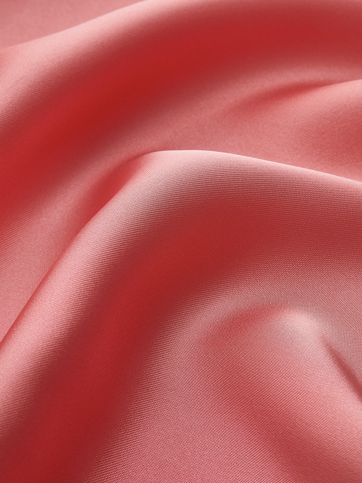 Robe longue plissée dos nu à bretelles fines 