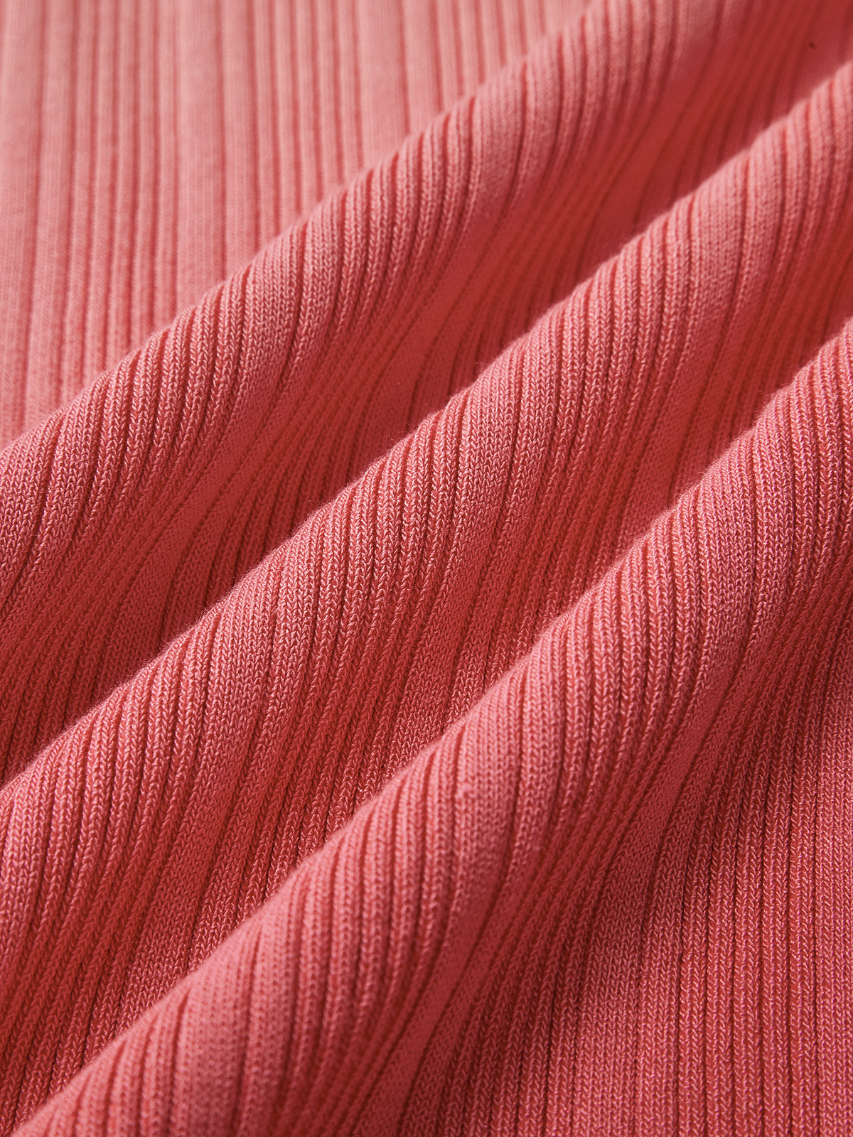 Langes Kleid mit Farbverlauf und Schlitz 