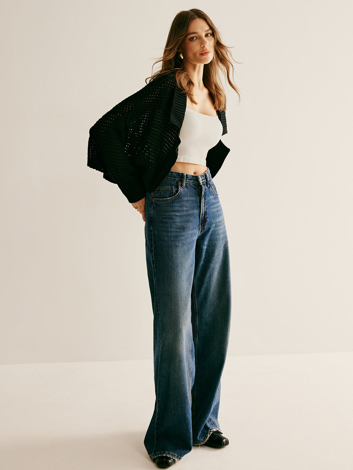 Schlichter, vielseitiger Cardigan mit Lochmuster 