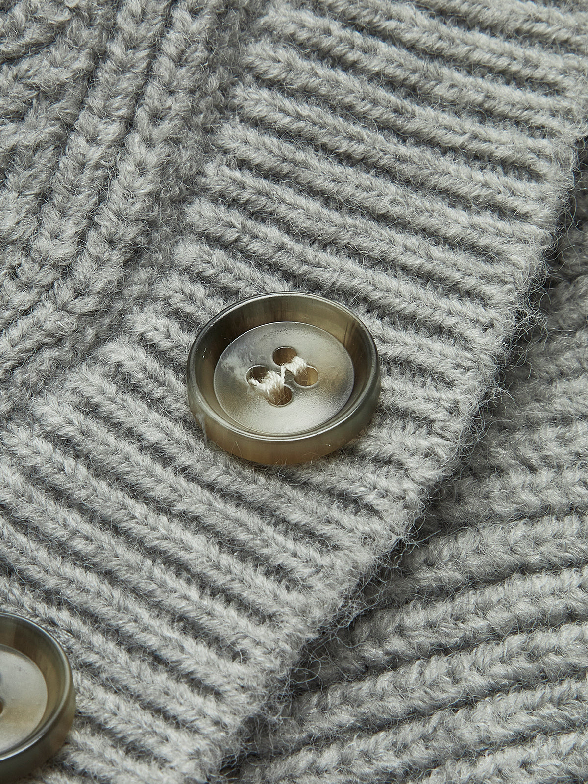 Pull à boutons croisés 