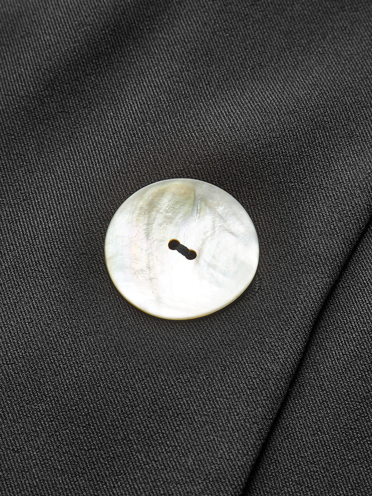 Top mit Knopfleiste und Schlitz 