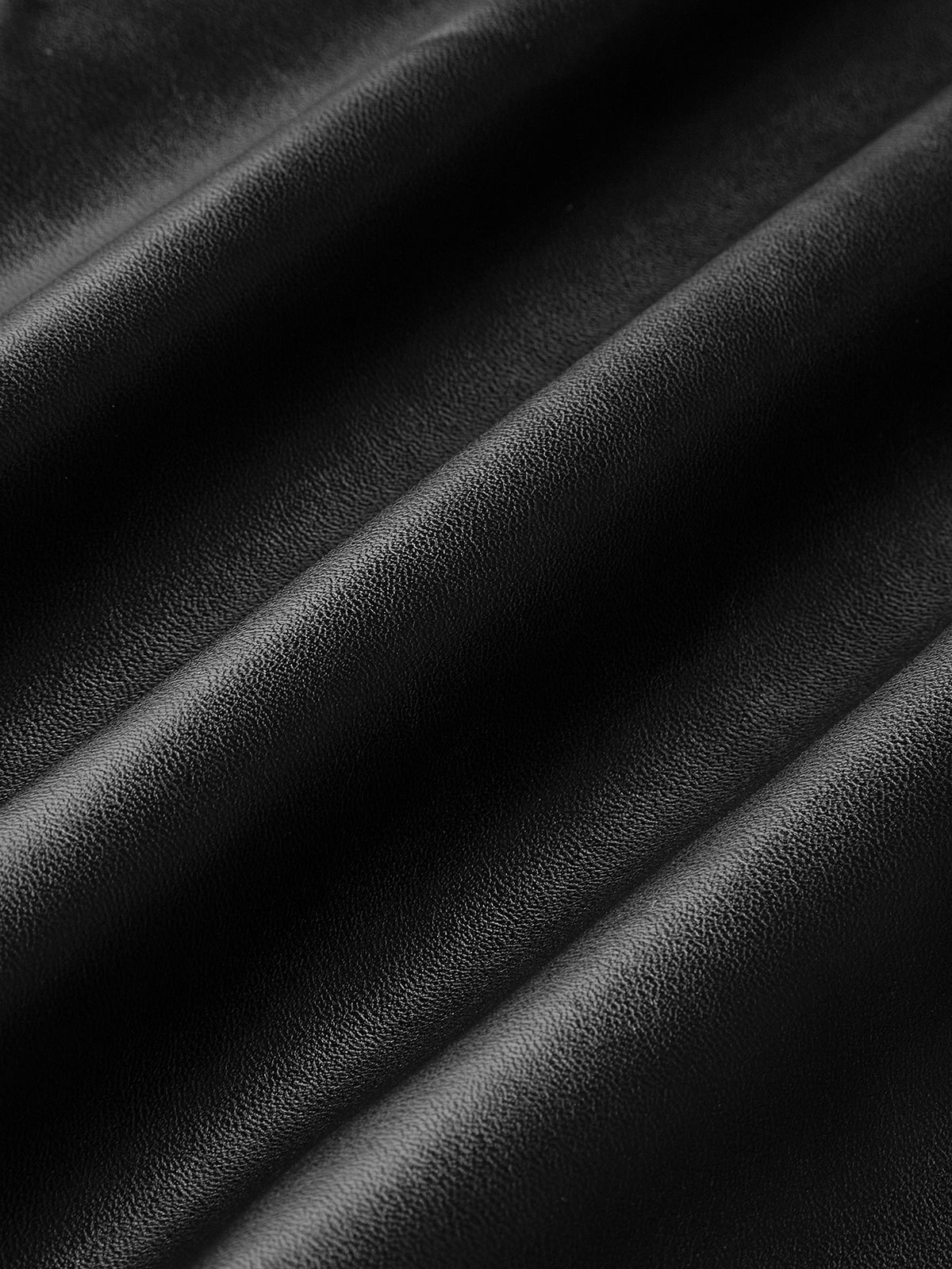 Cami-Kleid aus PU-Leder mit seitlichem Schlitz 