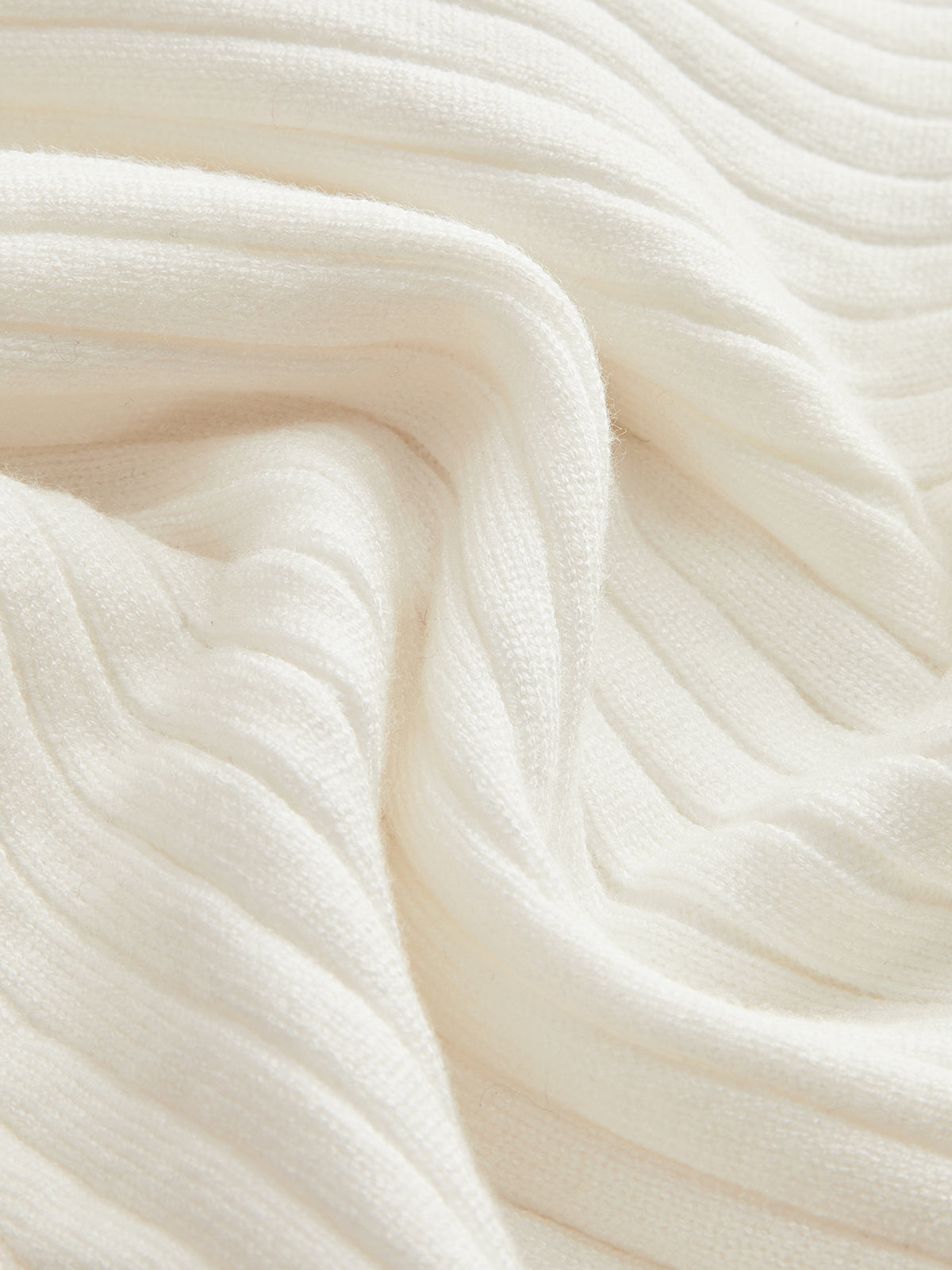 Haut en maille fendue à boutons dorés 