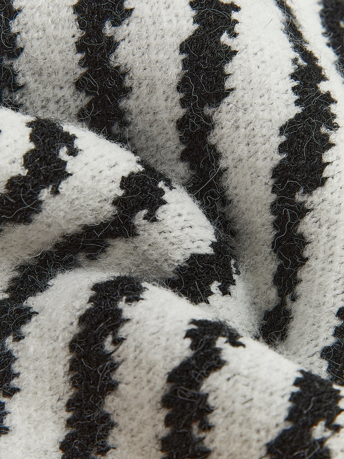 Cardigan im Bohème-Stil mit Knopfleiste am Revers 