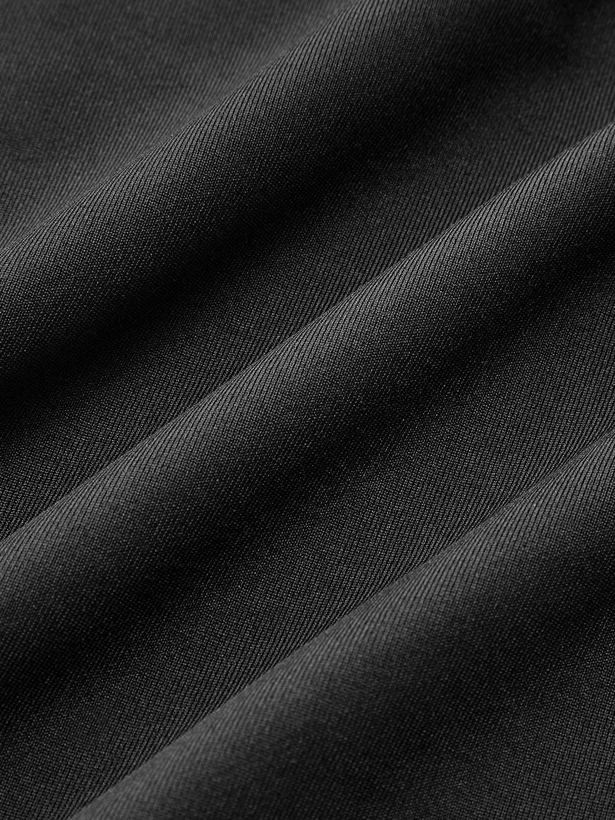 Robe tube bicolore à taille boutonnée 