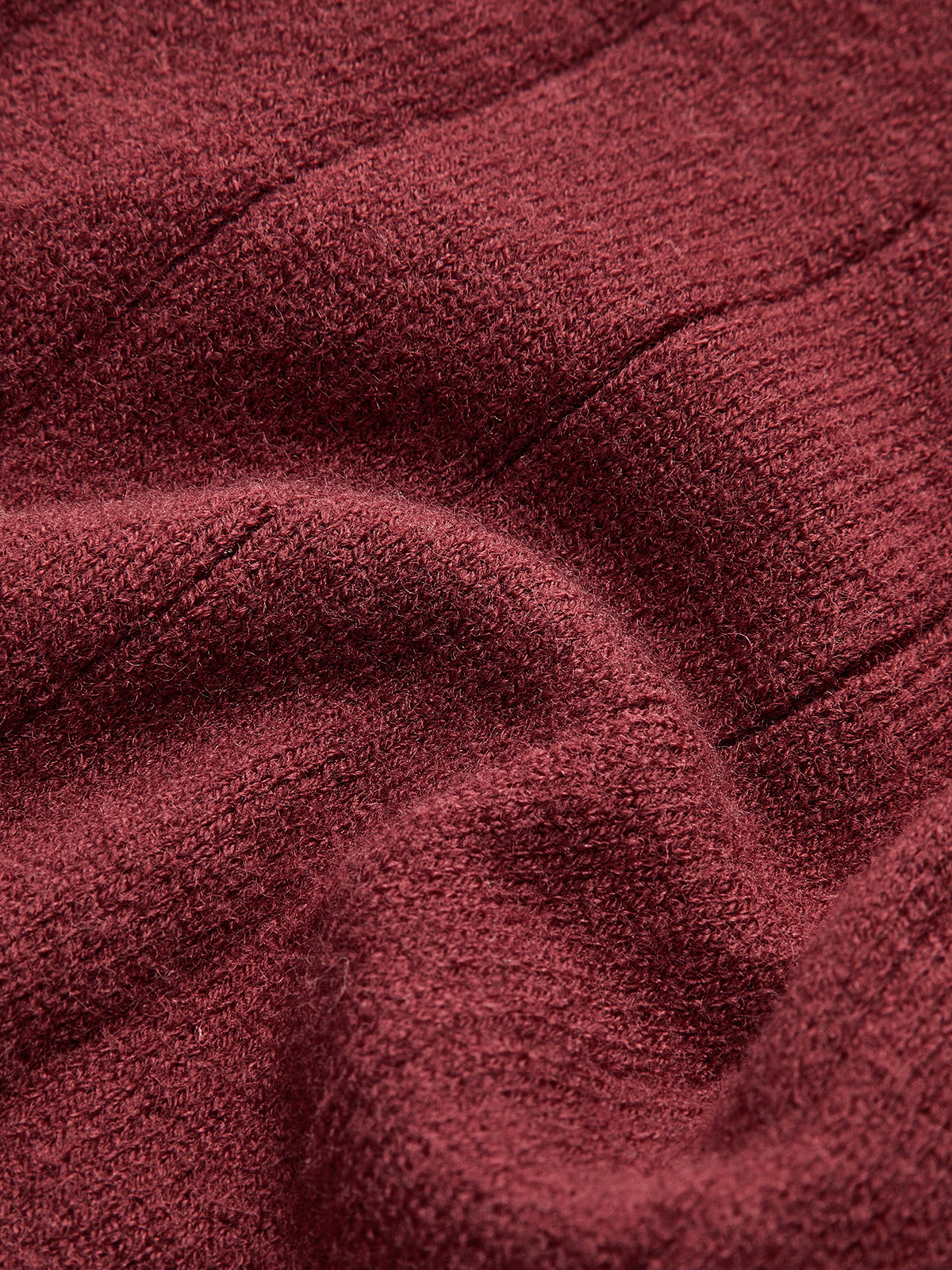 Rundhals-Strickjacke mit Knöpfen 