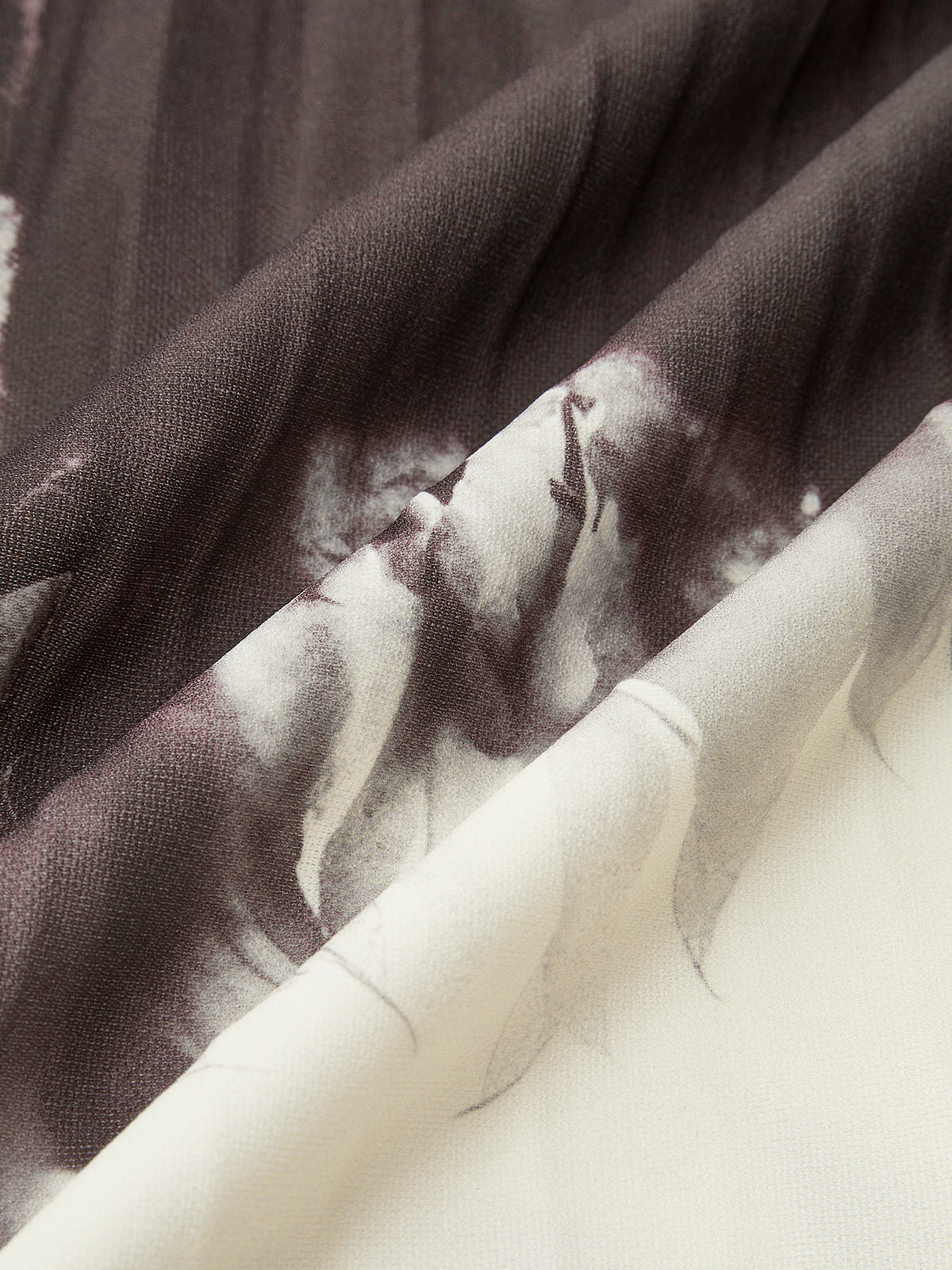 Vintage-Faltenrock mit Batikmuster 