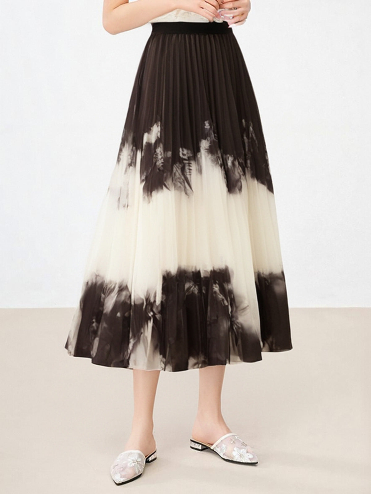 Vintage-Faltenrock mit Batikmuster 