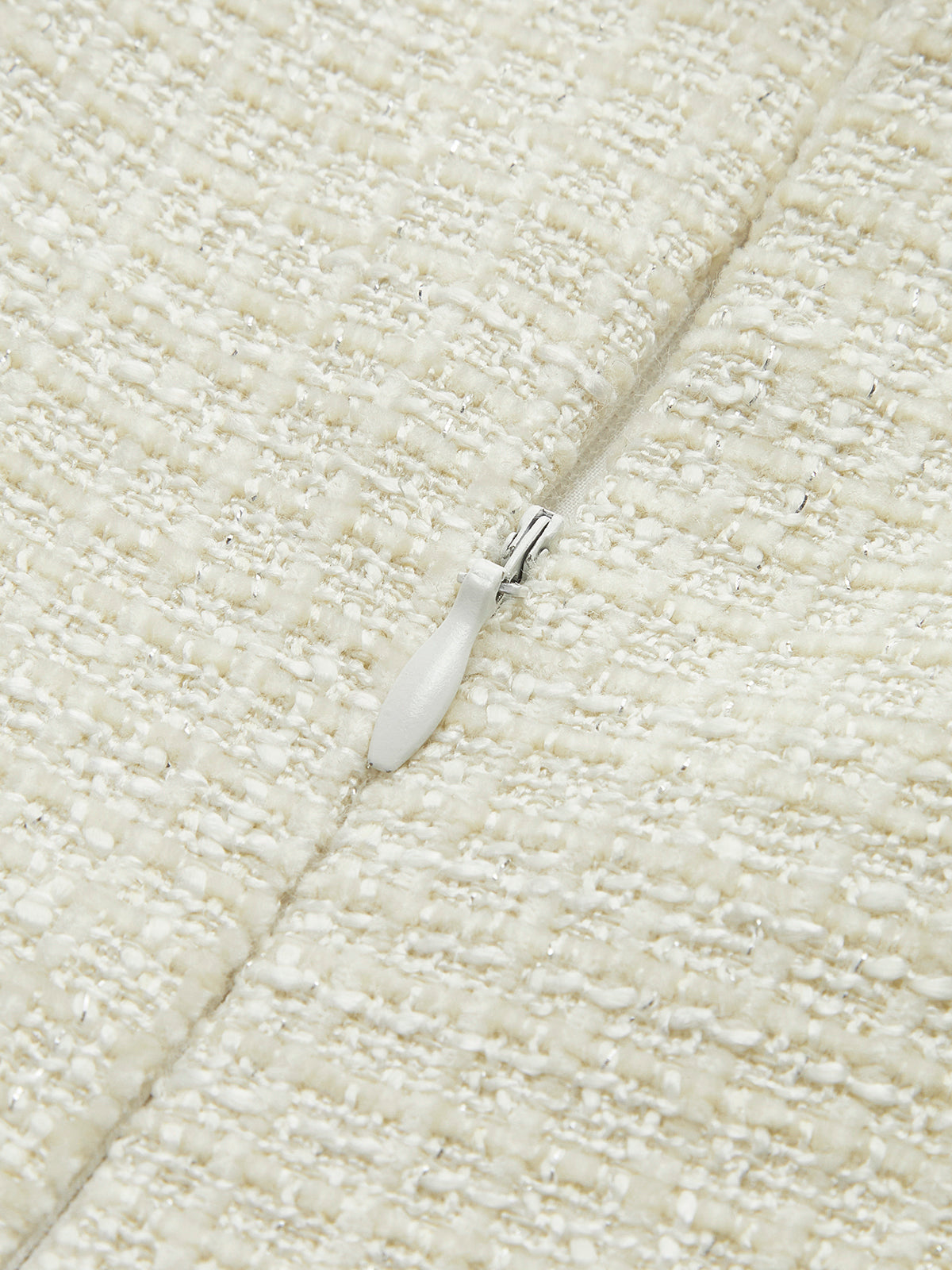 Robe plissée à bretelles en tweed 