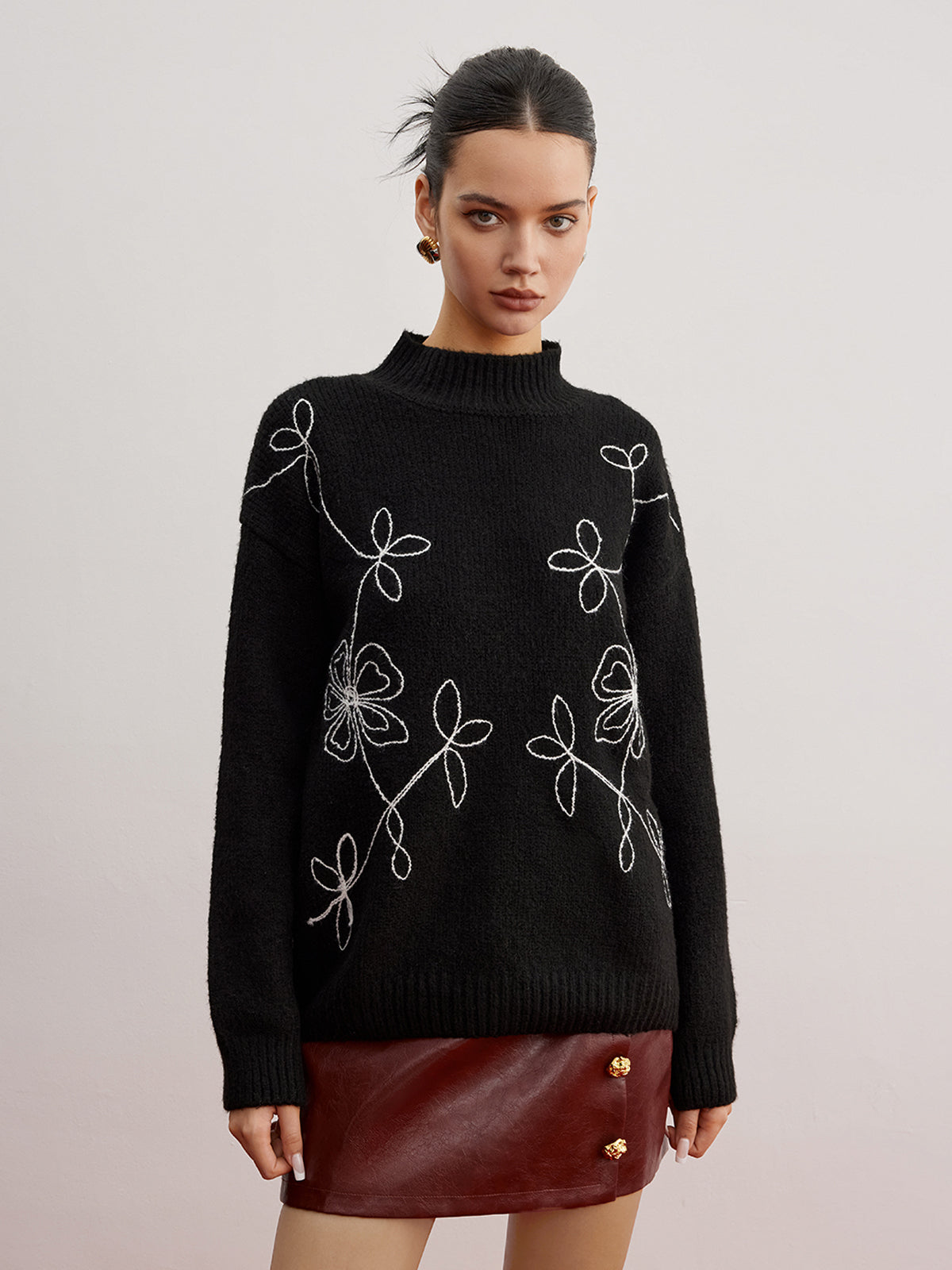 Bluse mit Stehkragen und Blumenmuster 