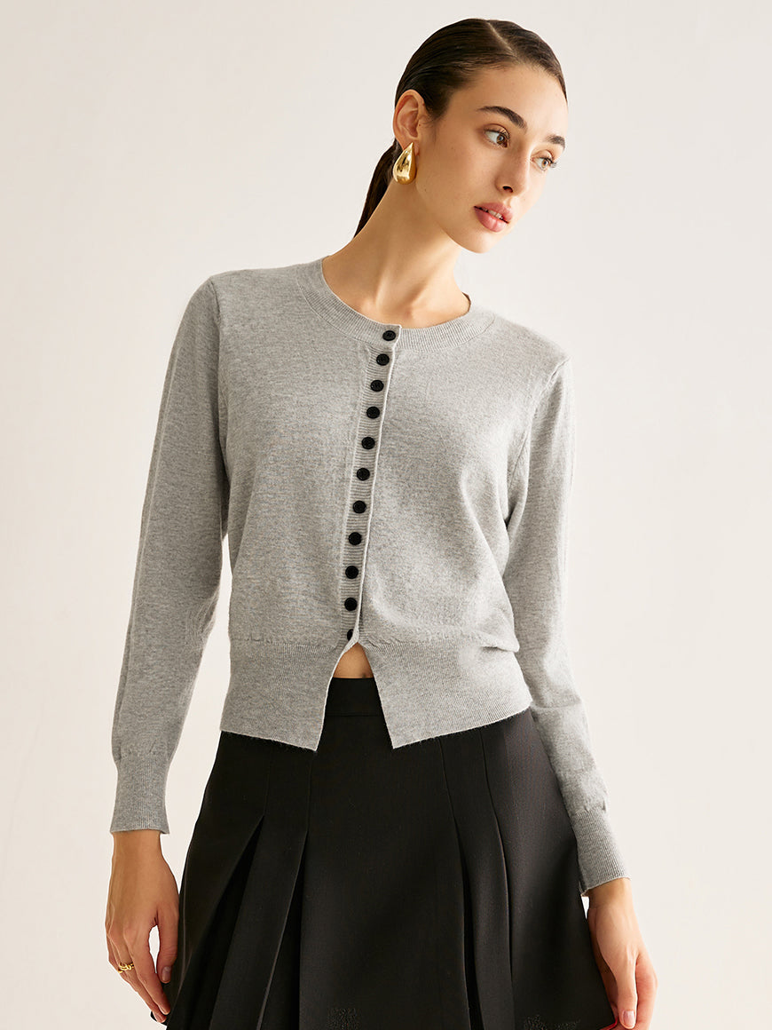 Jersey-Strickjacke mit Knopfleiste und Schlitz 