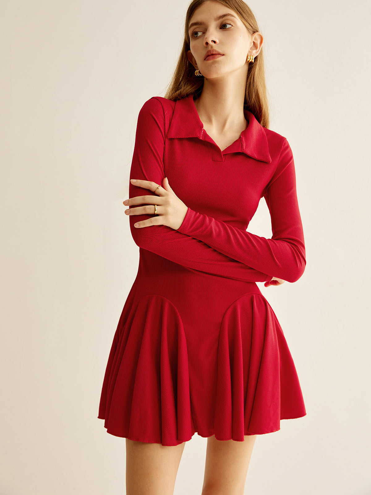 Kleid mit plissiertem Rippeneinsatz 
