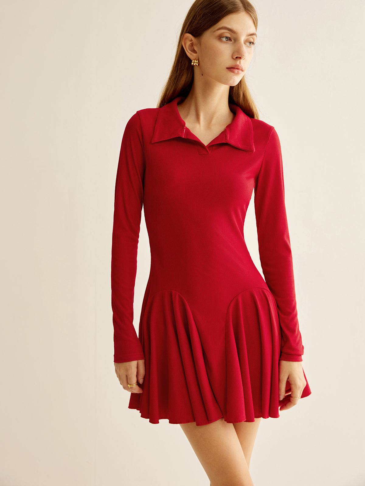 Kleid mit plissiertem Rippeneinsatz 