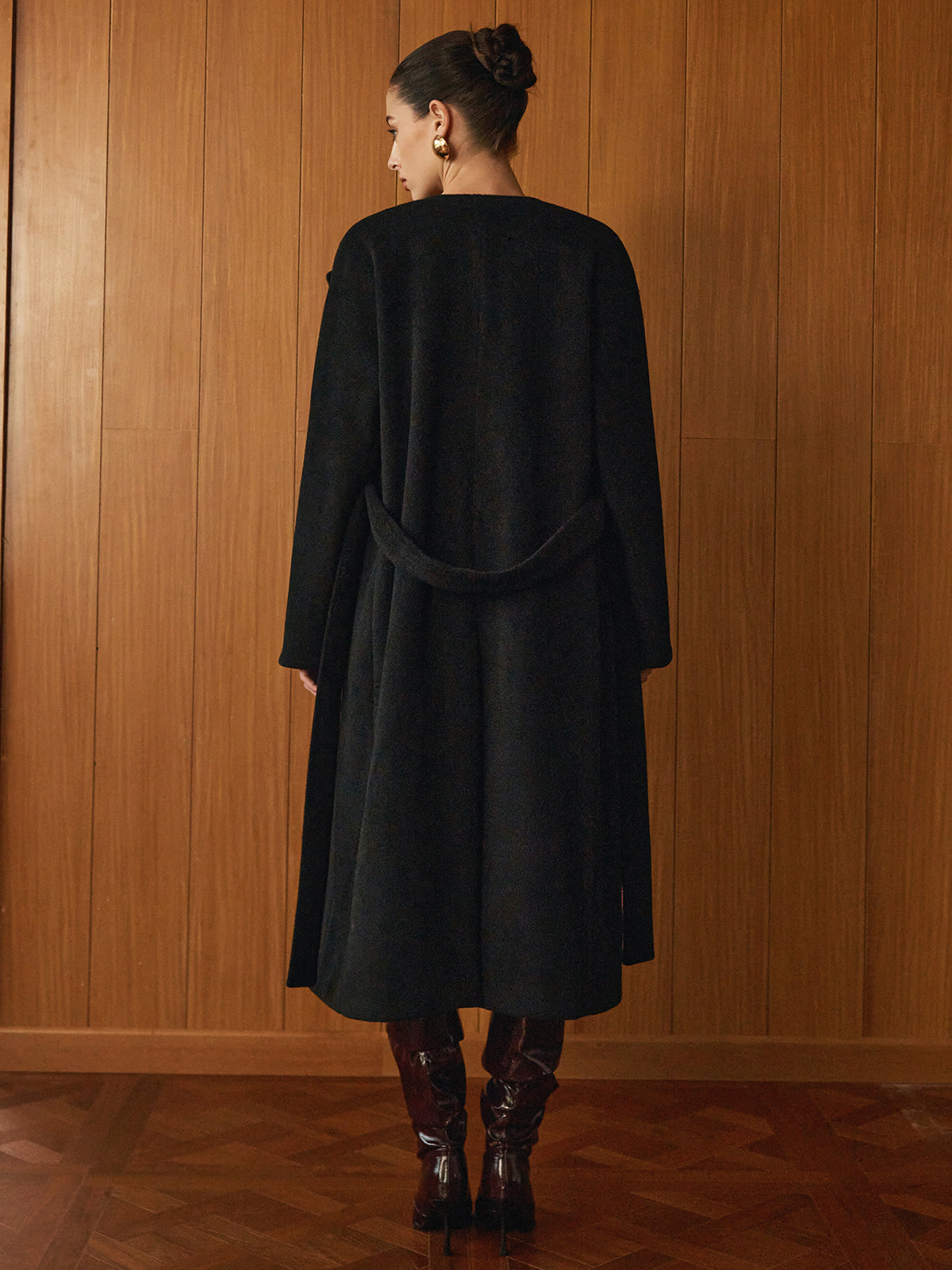 Manteau chaud polyvalent à ceinture et écharpe assortie 