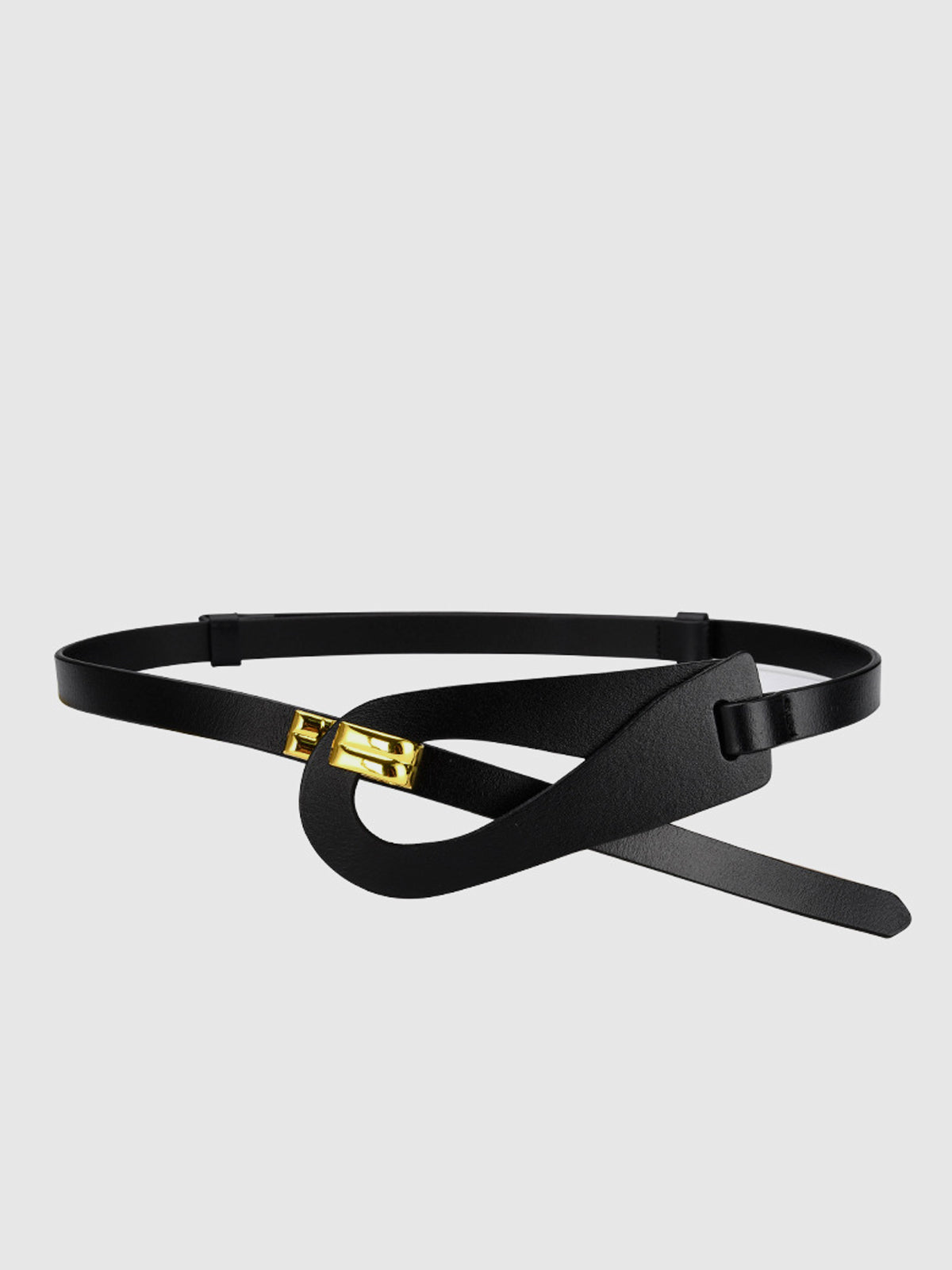 Ceinture en cuir creux irrégulière 