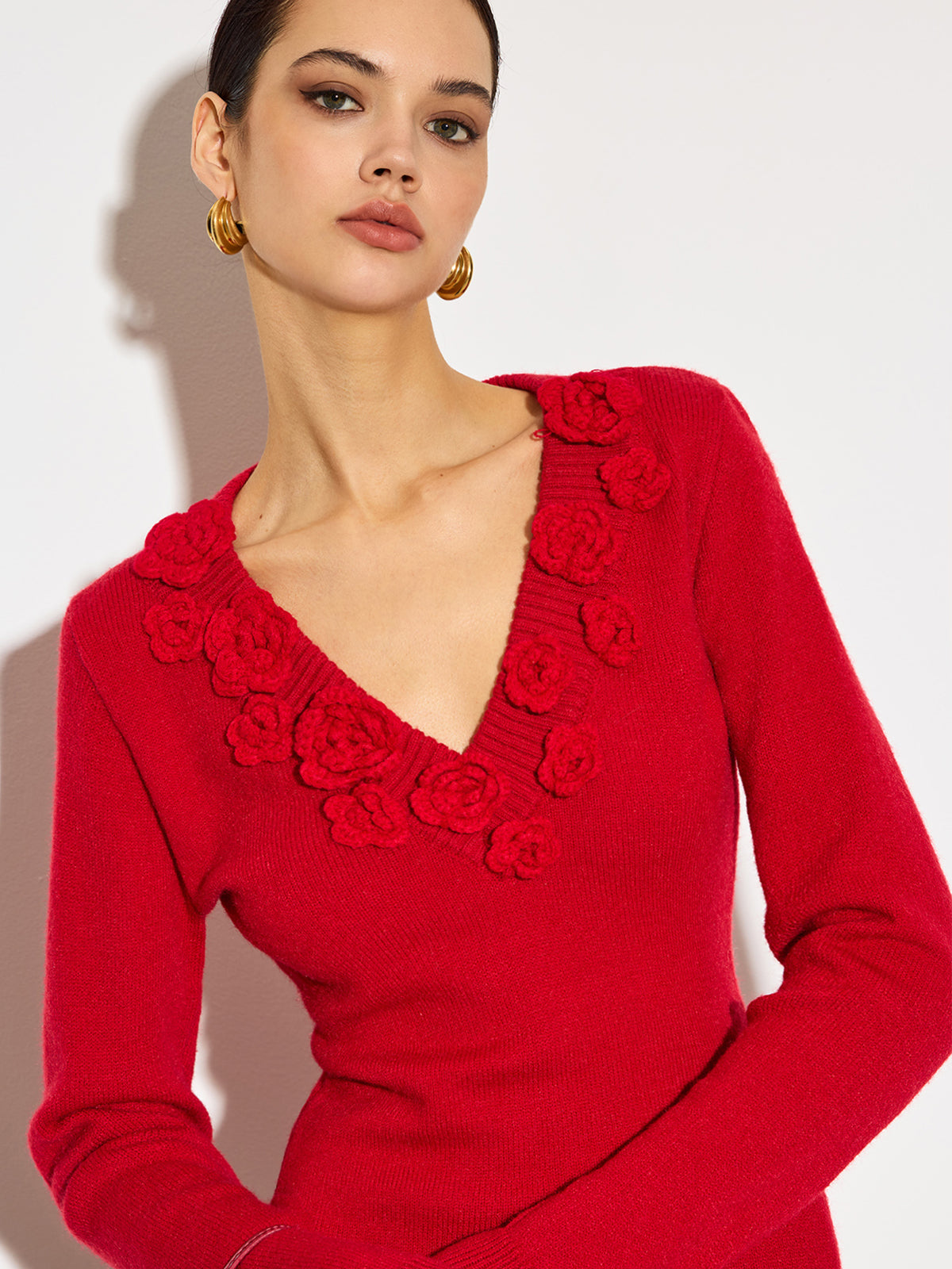 V-Ausschnitt 3D-Blumen-Stricktop 