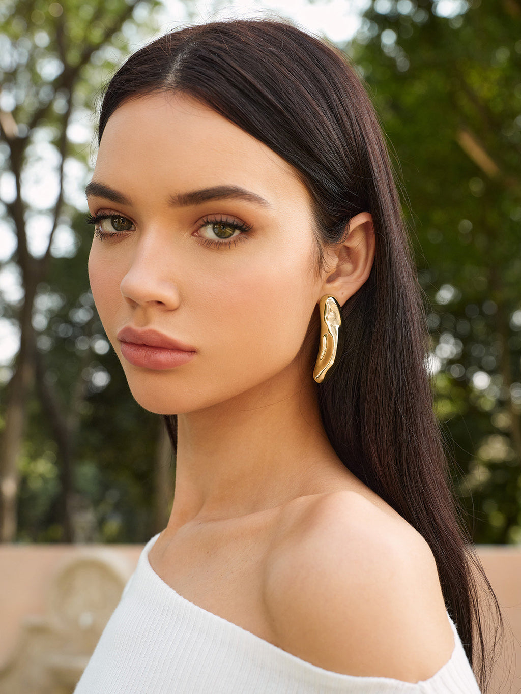 Boucles d'oreilles clous asymétriques épaisses