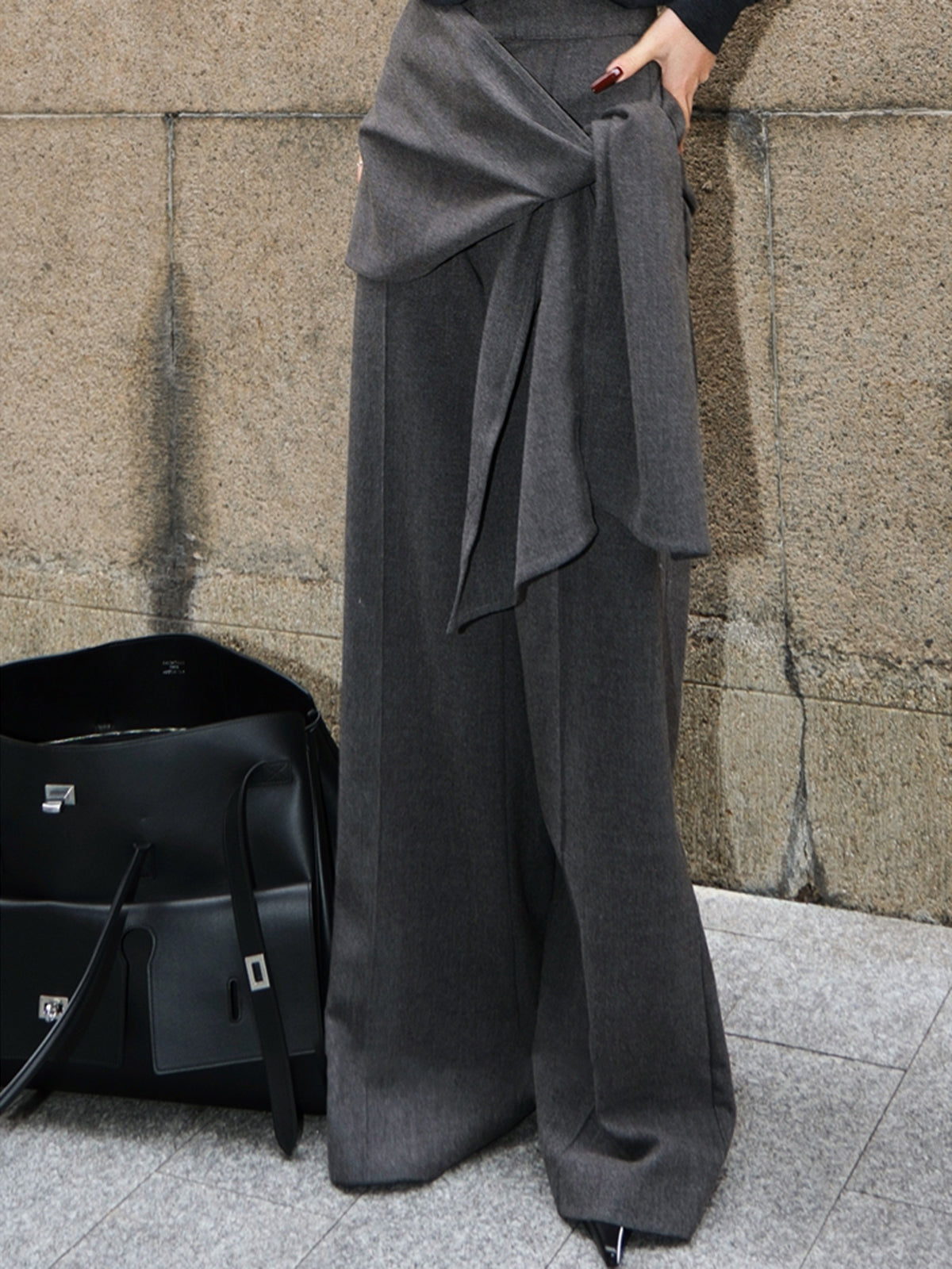 Utility-Hose mit mittelhohem Bund und Knotendesign 