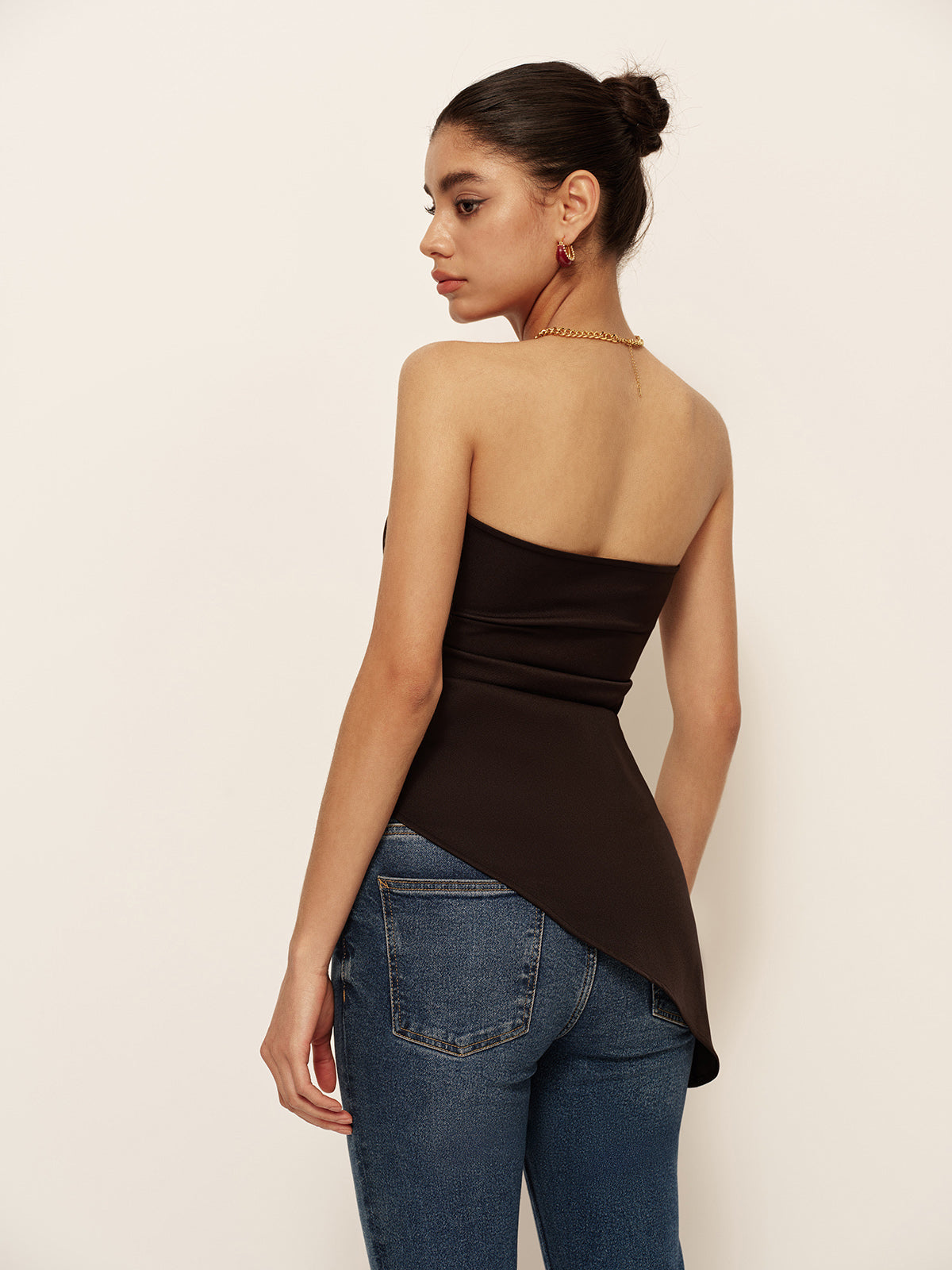 Asymmetrisches gerafftes, eng anliegendes Tube-Top