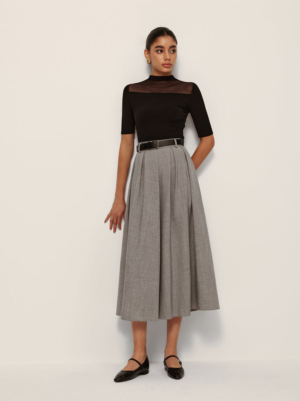 Plissierter Karorock mit mittlerer Taille