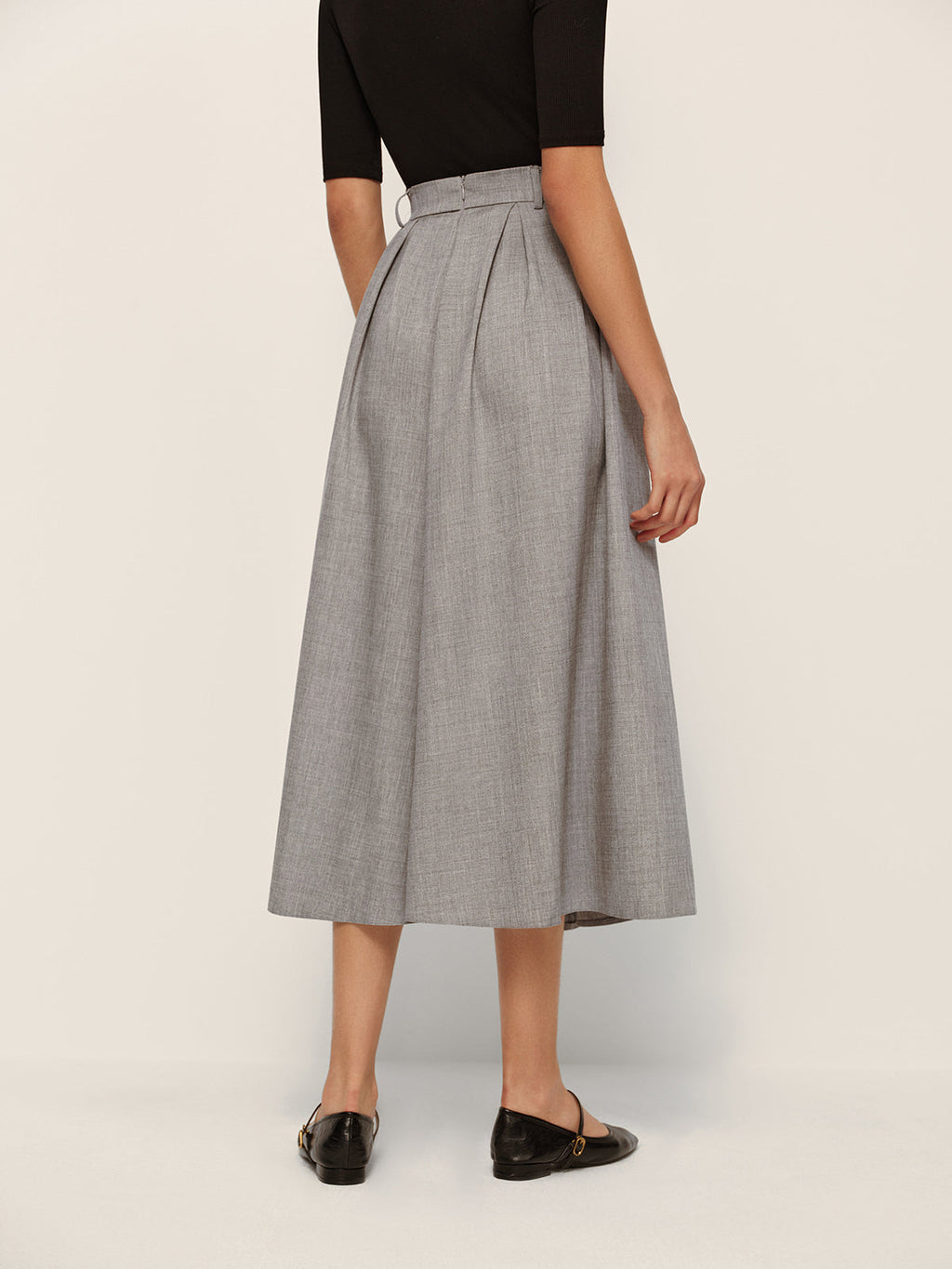 Plissierter Karorock mit mittlerer Taille