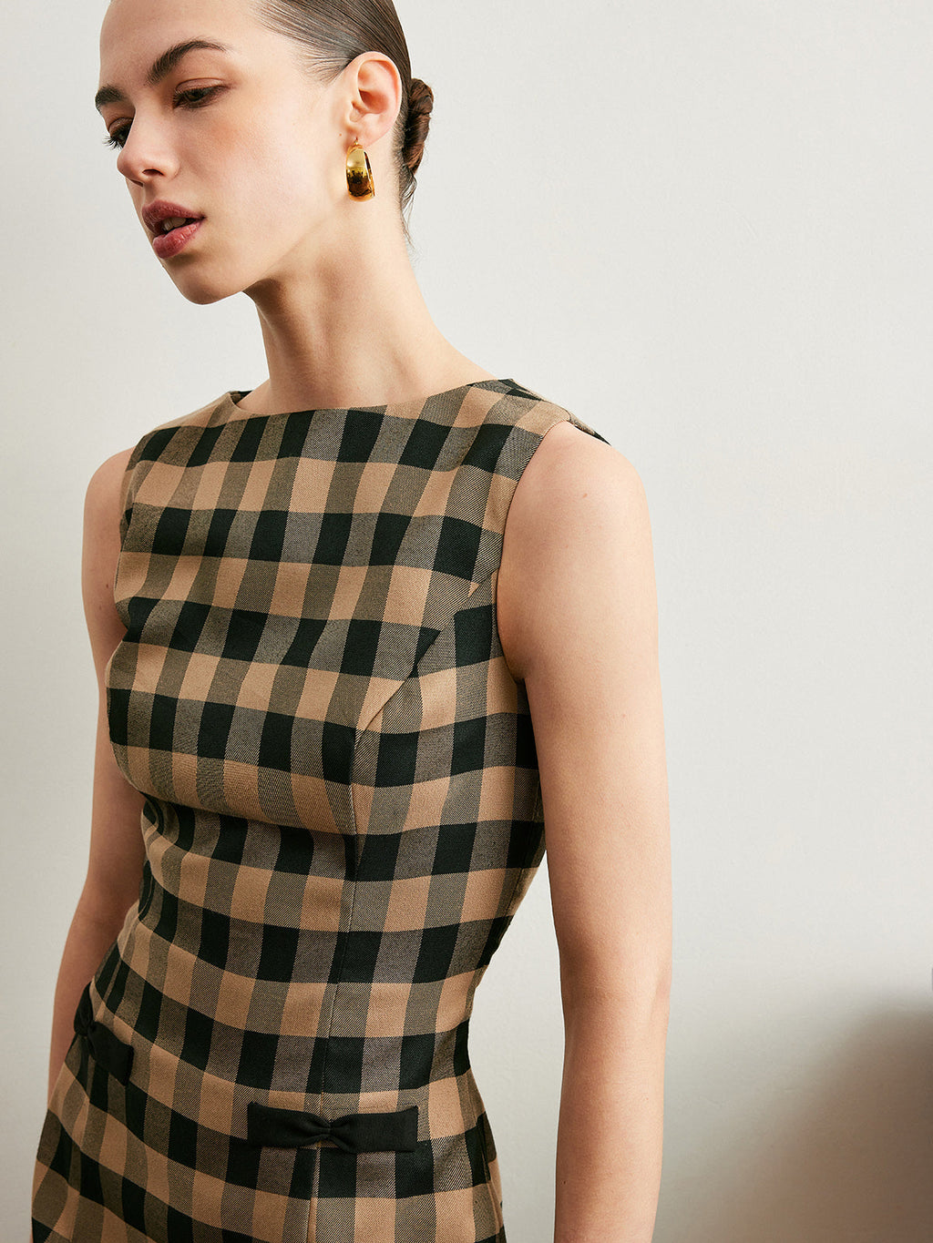 Vintage Plaid Sleeveless Bow Dress