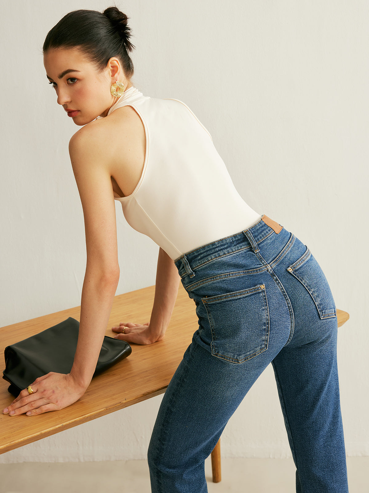 Haut dos nu à nouer