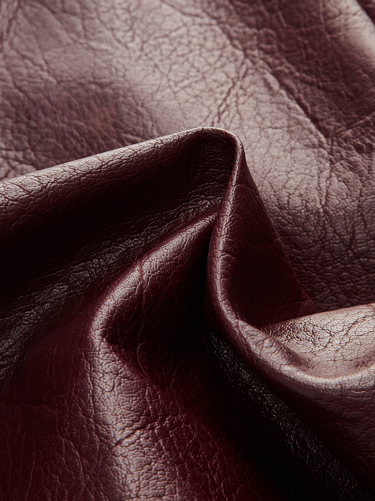 Minirock mit Taschen aus Kunstleder und Metalldetails 