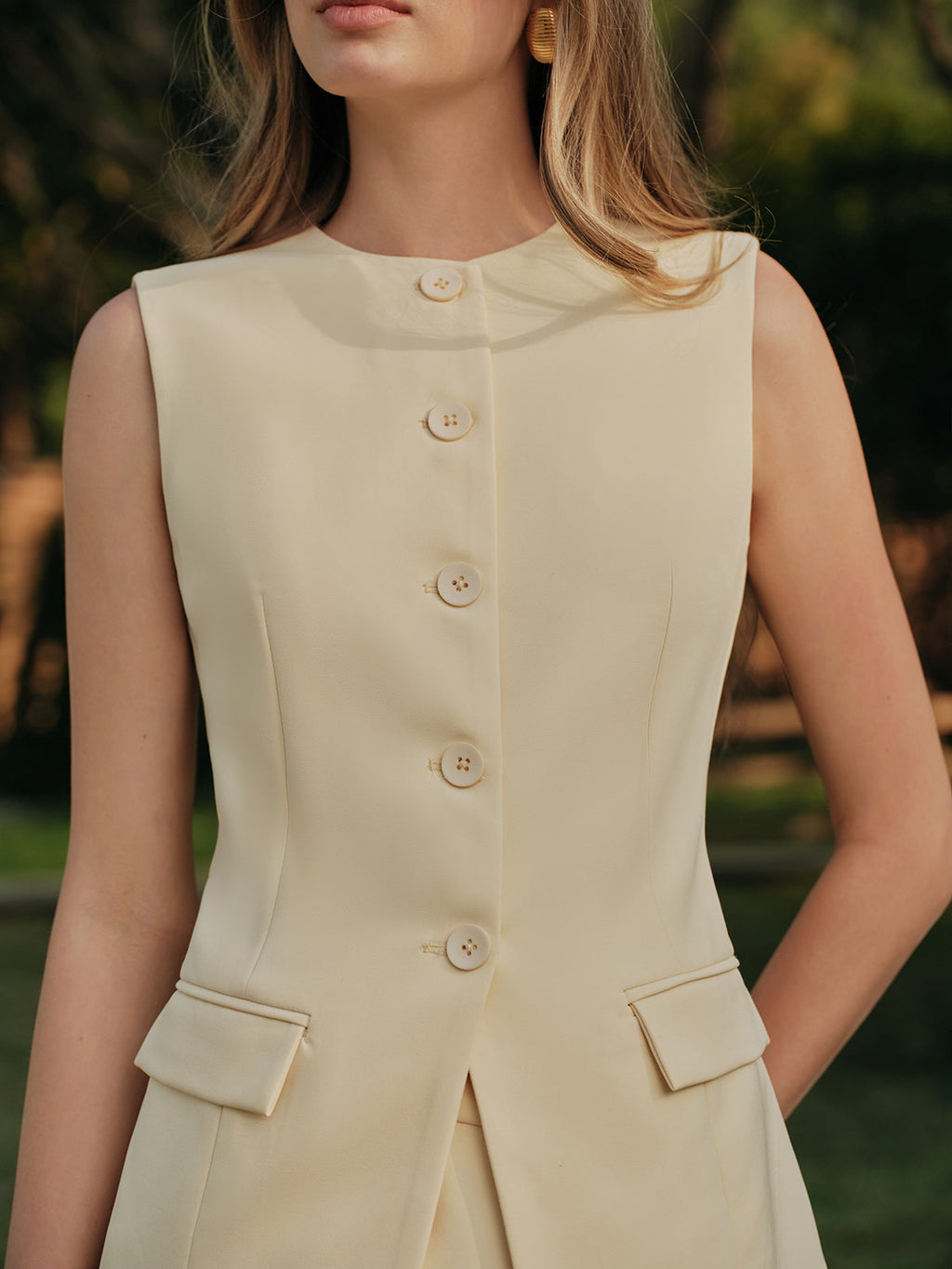 Elegante Knopf-Split-Weste