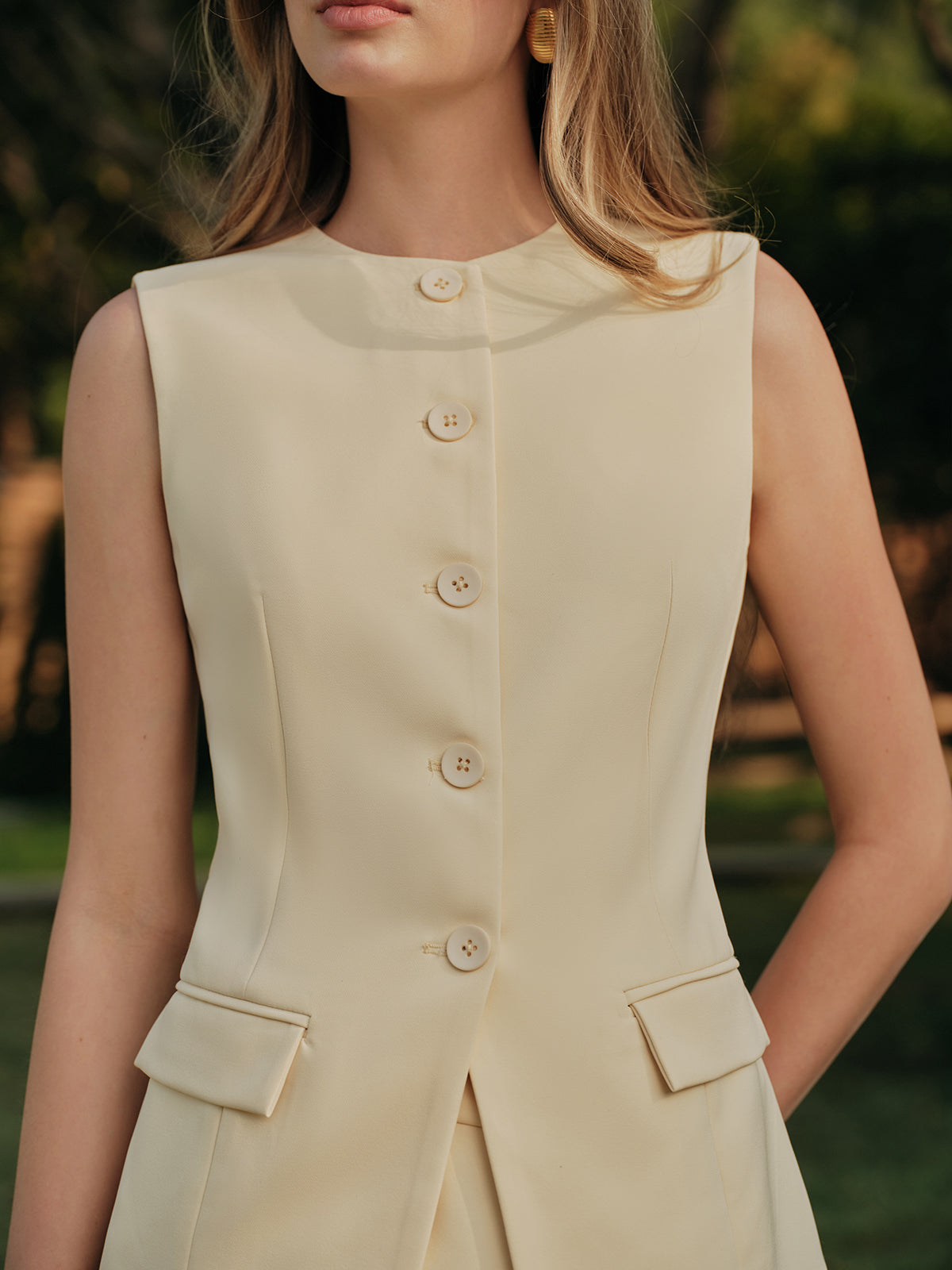 Elegante Knopf-Split-Weste