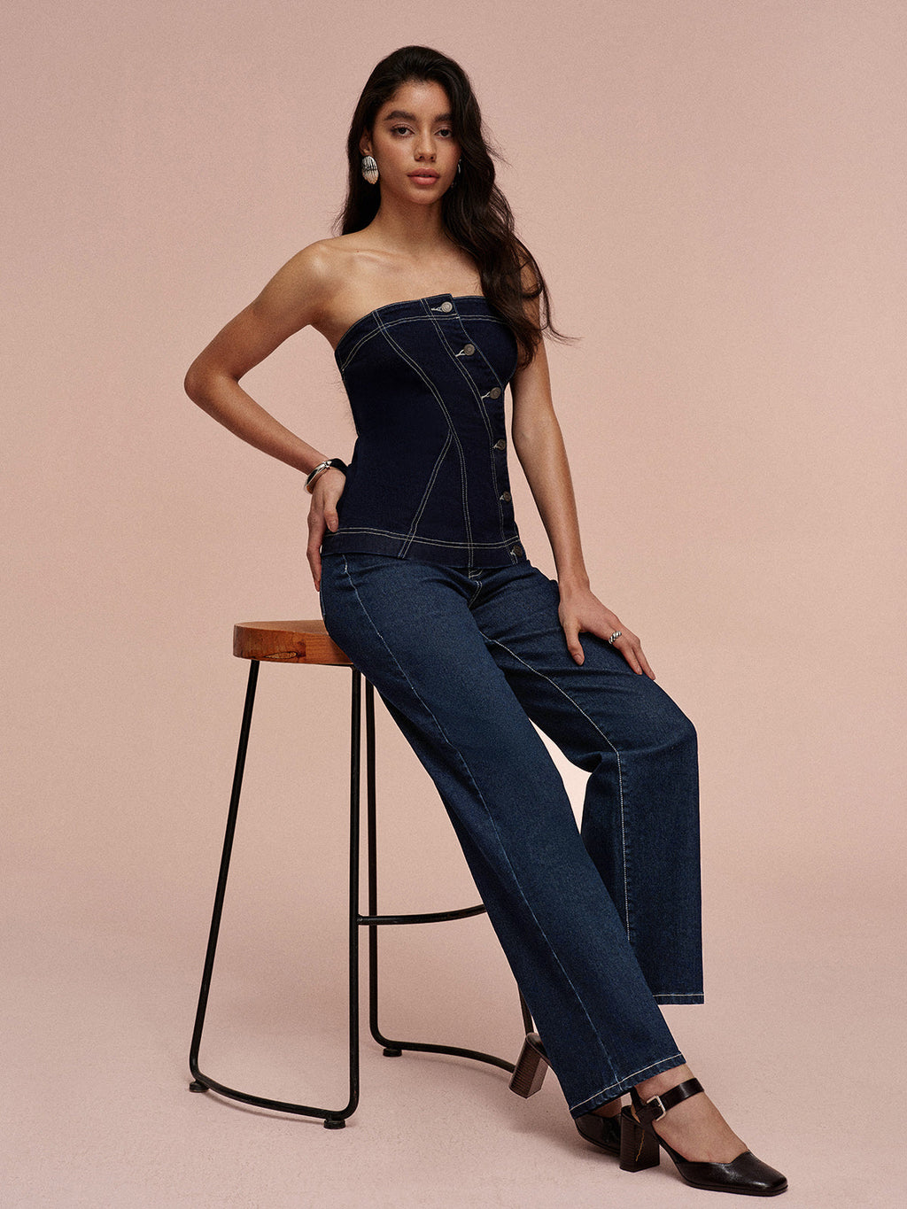 Gerade geschnittene Jeans mit mittelhohem Bund