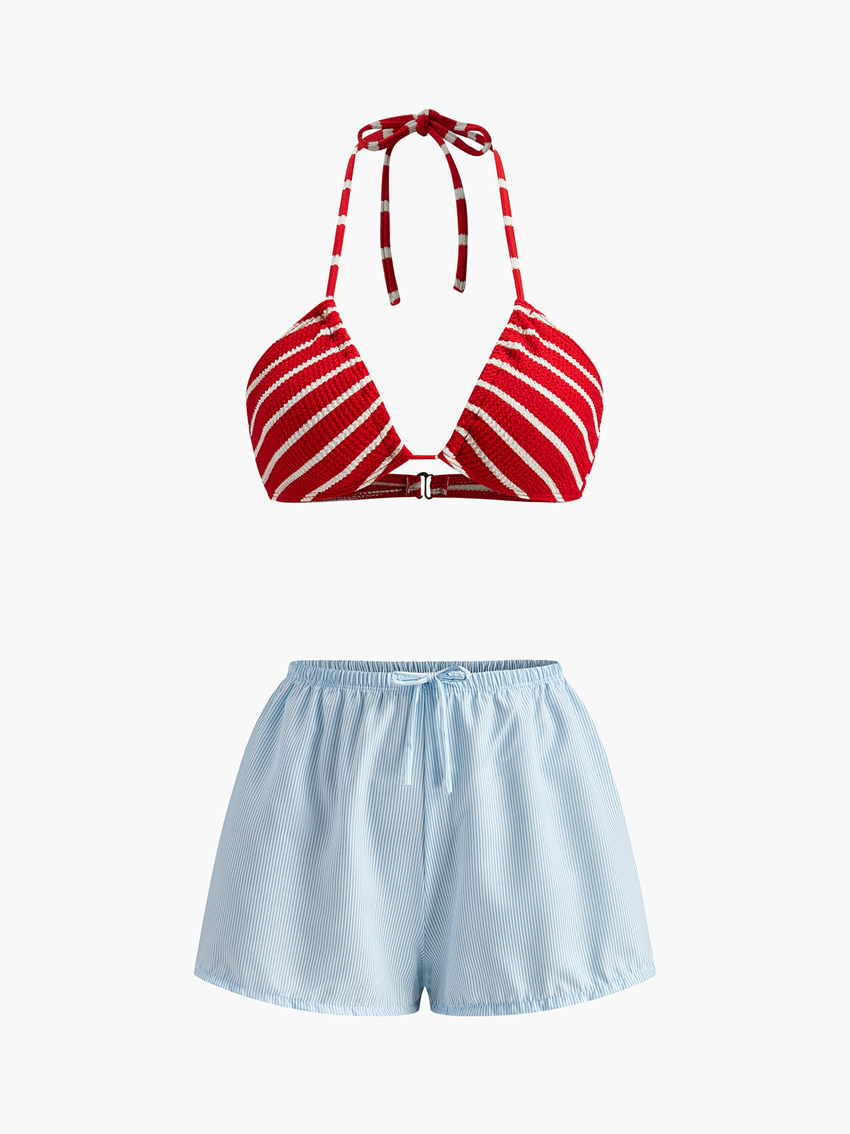 Gestreifter Bikini mit passenden Shorts 