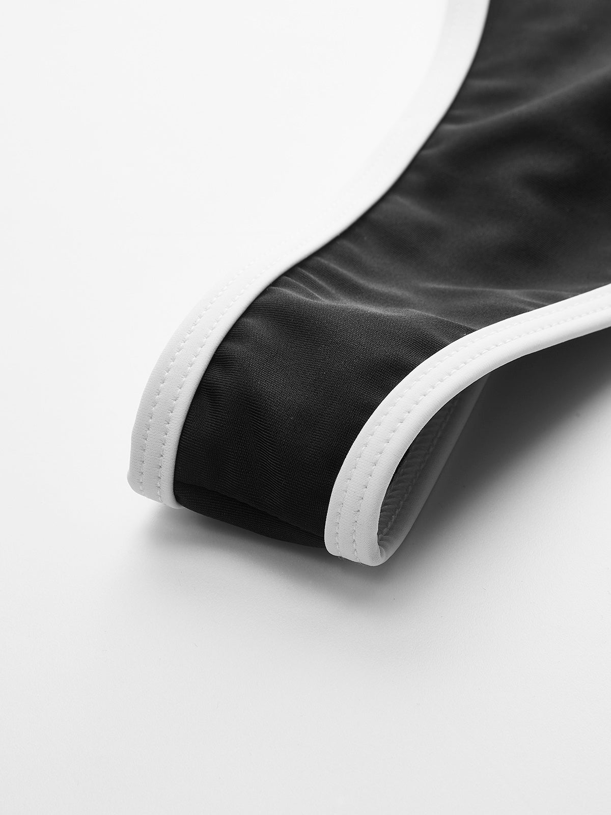 Bikini-Set mit Kontrastbesatz 