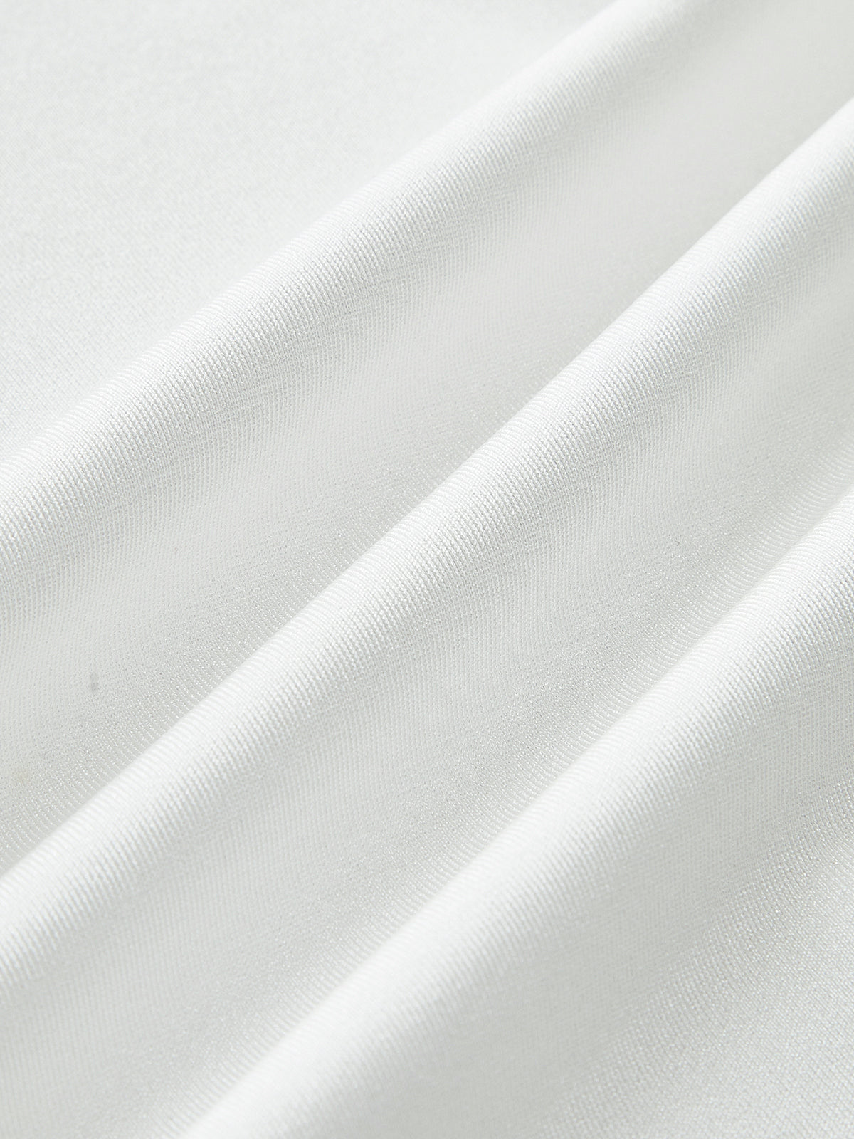 Bikini doré avec paréo 