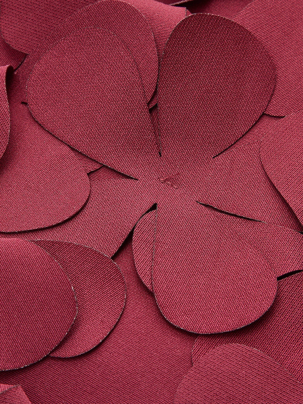 A-Linien-Rock mit Blütenblatt-Detail und mittlerer Leibhöhe