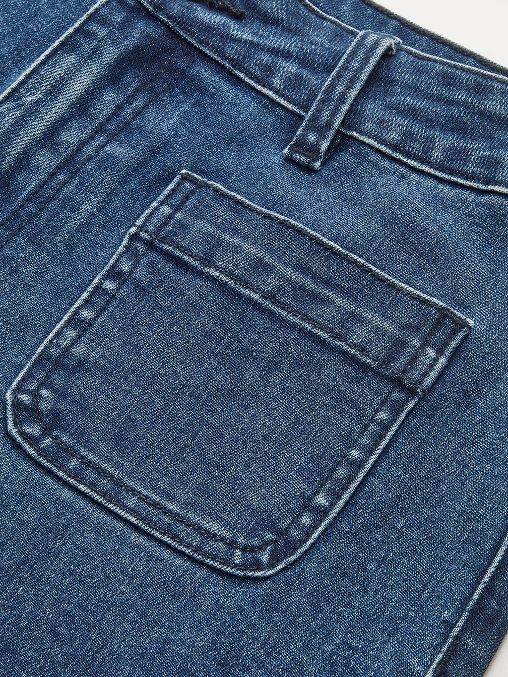 High-Waist Weit geschnittene Jeans mit Taschendetail