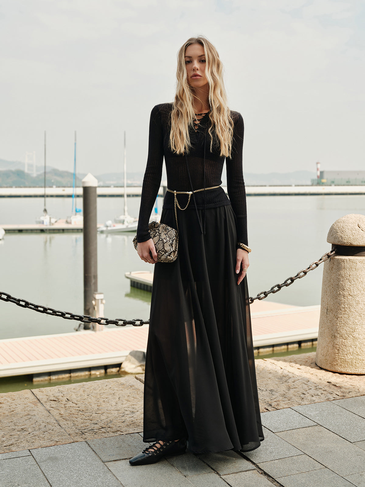 Halbtransparenter Chiffonrock