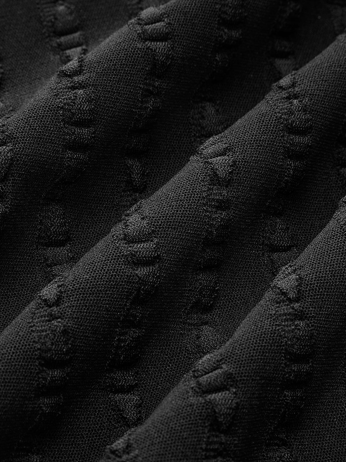 Halbtransparentes, schmal geschnittenes T-Shirt mit Stehkragen