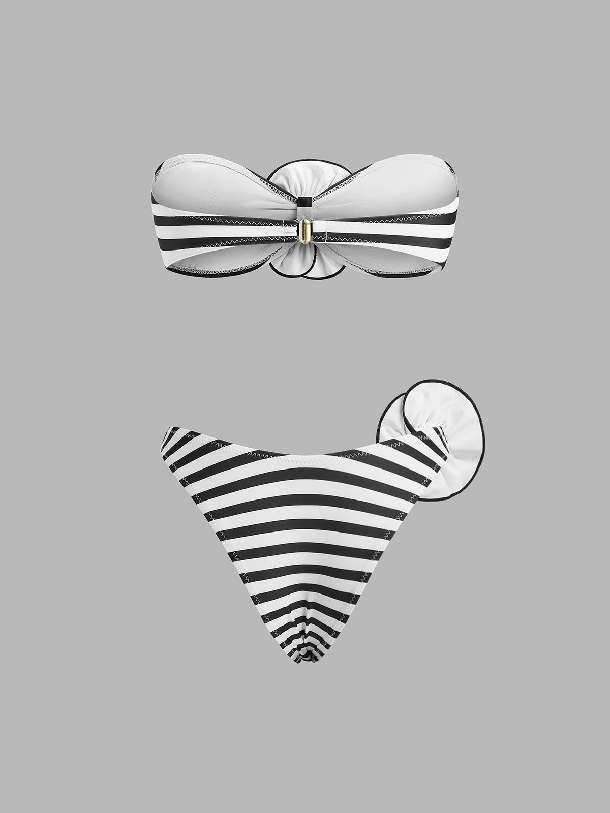 Ensemble de bikini bandeau à rayures avec détails floraux
