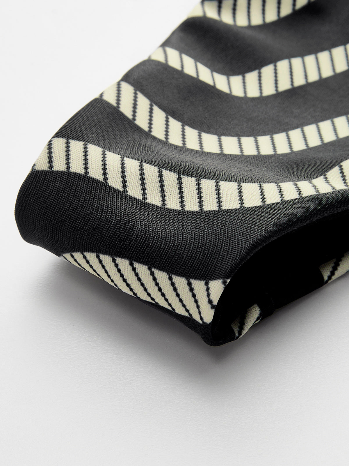 Dreieck-Bikini-Set mit Wellenmuster