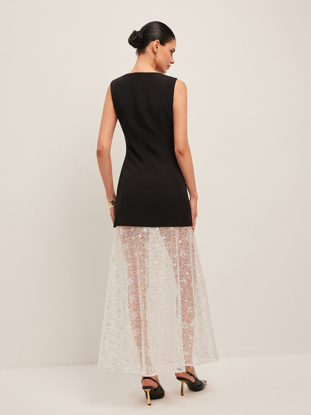 Robe sans manches à panneaux de dentelle transparente