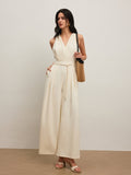 Jumpsuit mit Neckholder, Knopfverschluss hinten und Taillengürtel