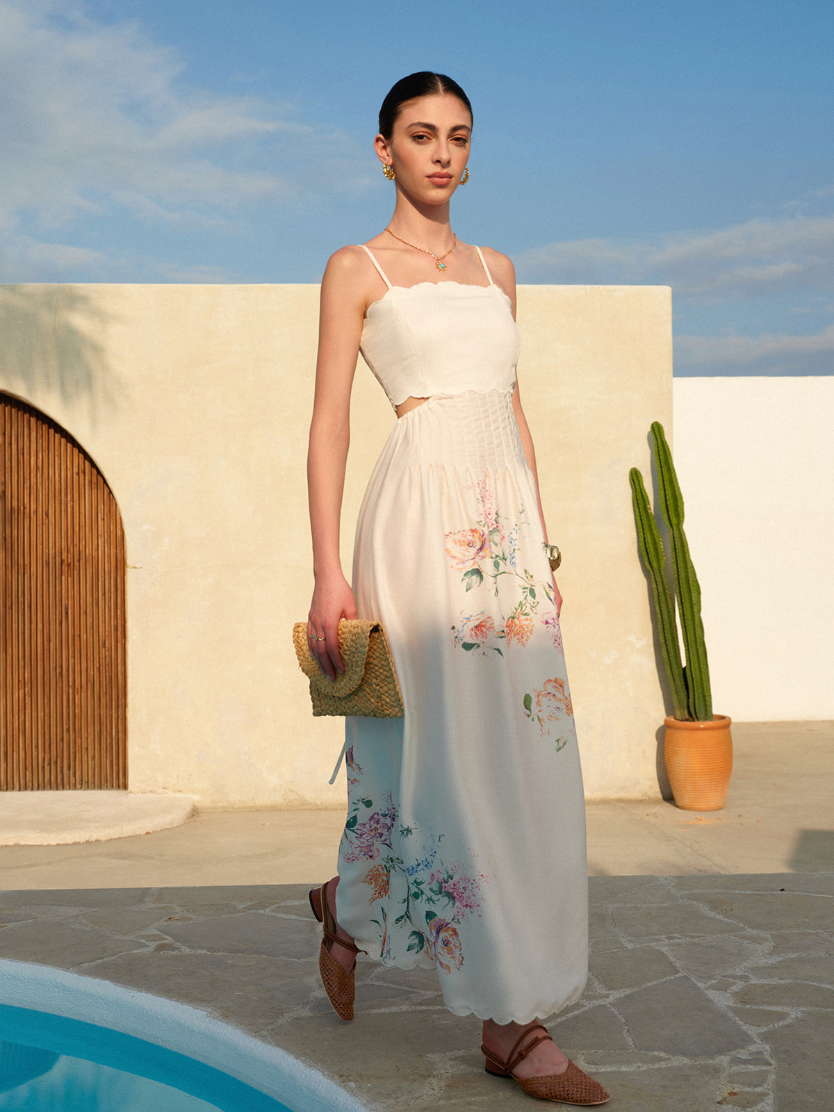 Robe sans manches à imprimé floral et lacets dans le dos