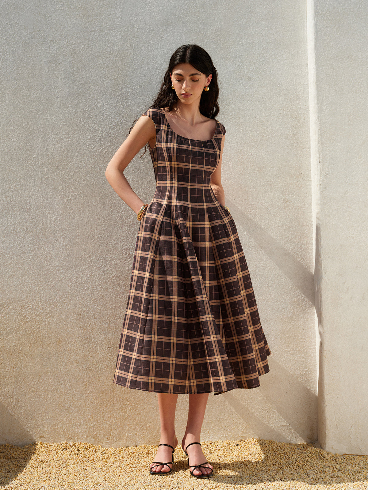 Square Neck Sleeveless Pleated Plaid Dress