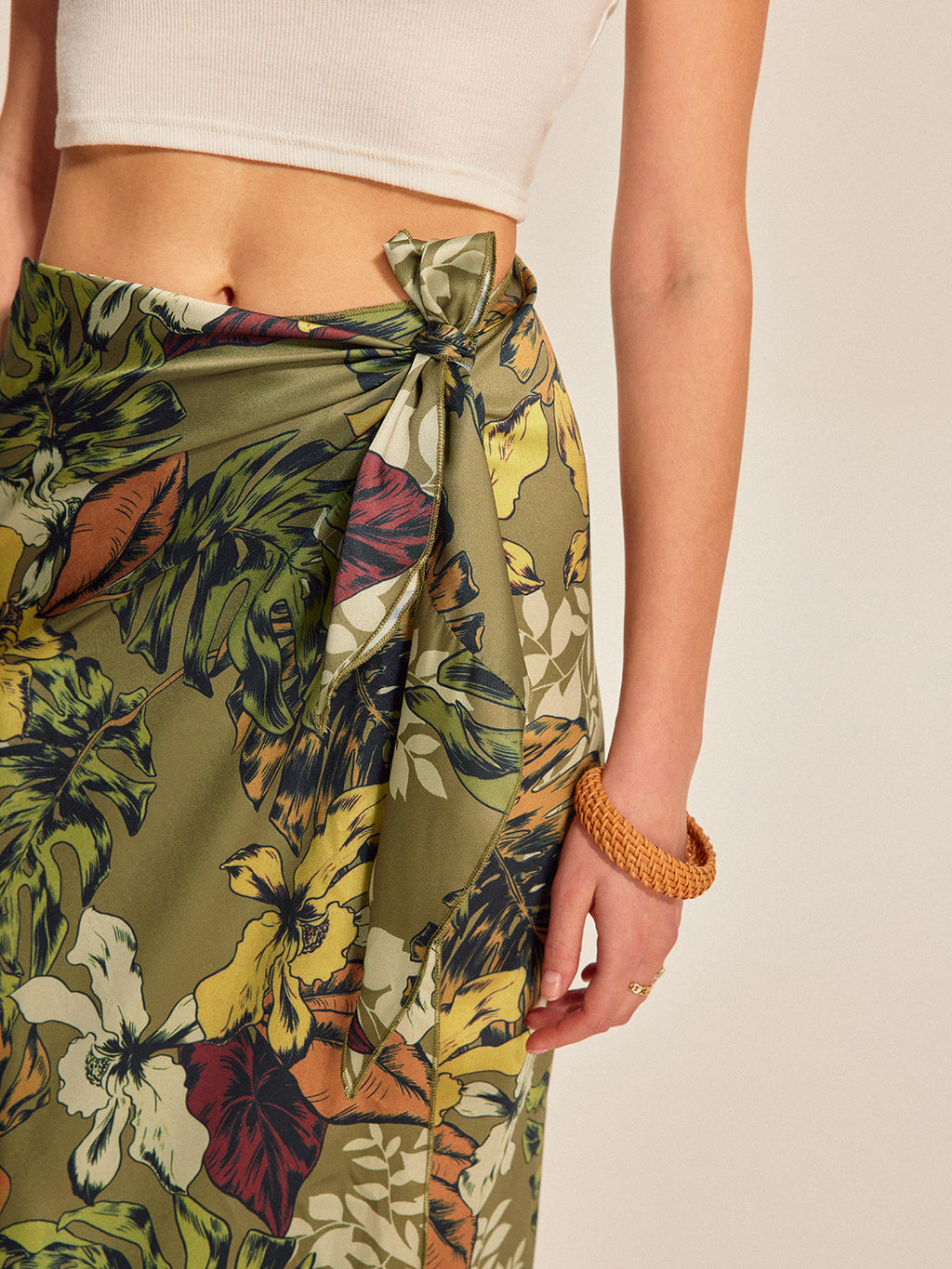 Jupe portefeuille à imprimé floral et lien à nouer
