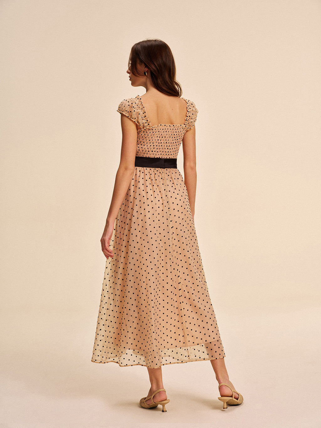 Gepunktetes Kleid mit abnehmbarem Gürtel